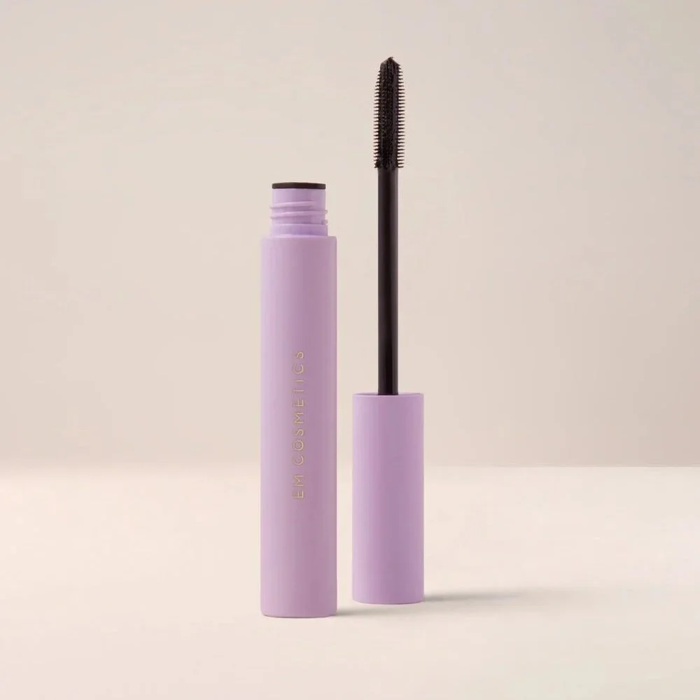 pick_me_up_volume_length_mascara_open_1000x.jpg