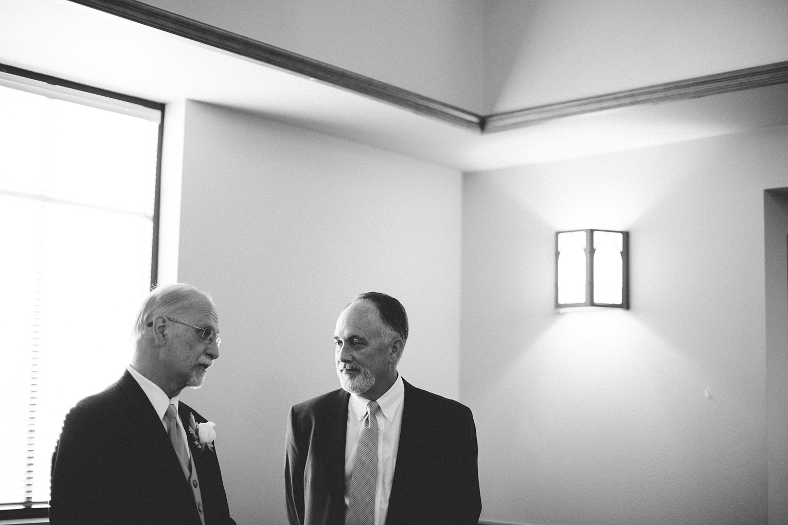 Dreamtownco.com_blog_Stephen&Carly_Wedding_0029.jpg