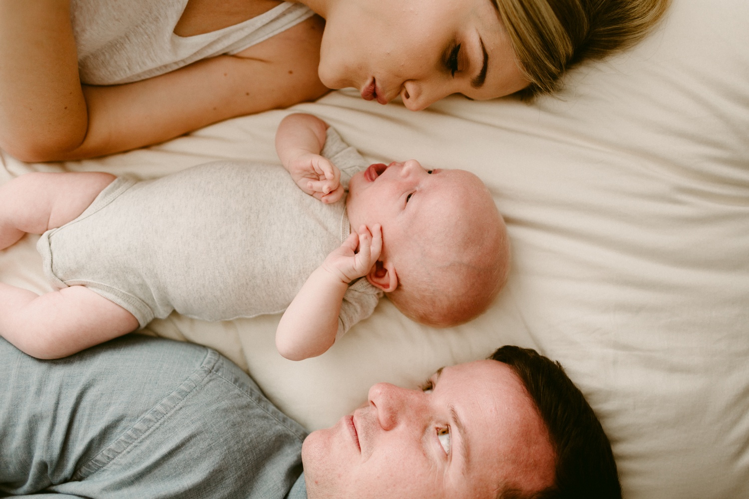 Dreamtownco.com_blog_Clyde_Newborn_0056.jpg