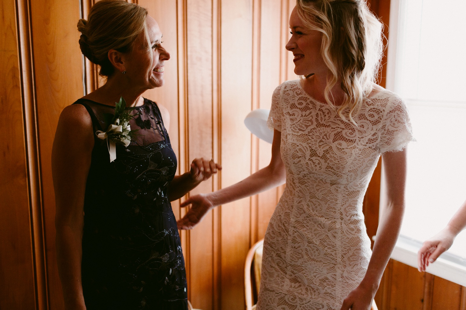 Dreamtownco.com_blog_Michael&Carlin_Wedding_0054.jpg
