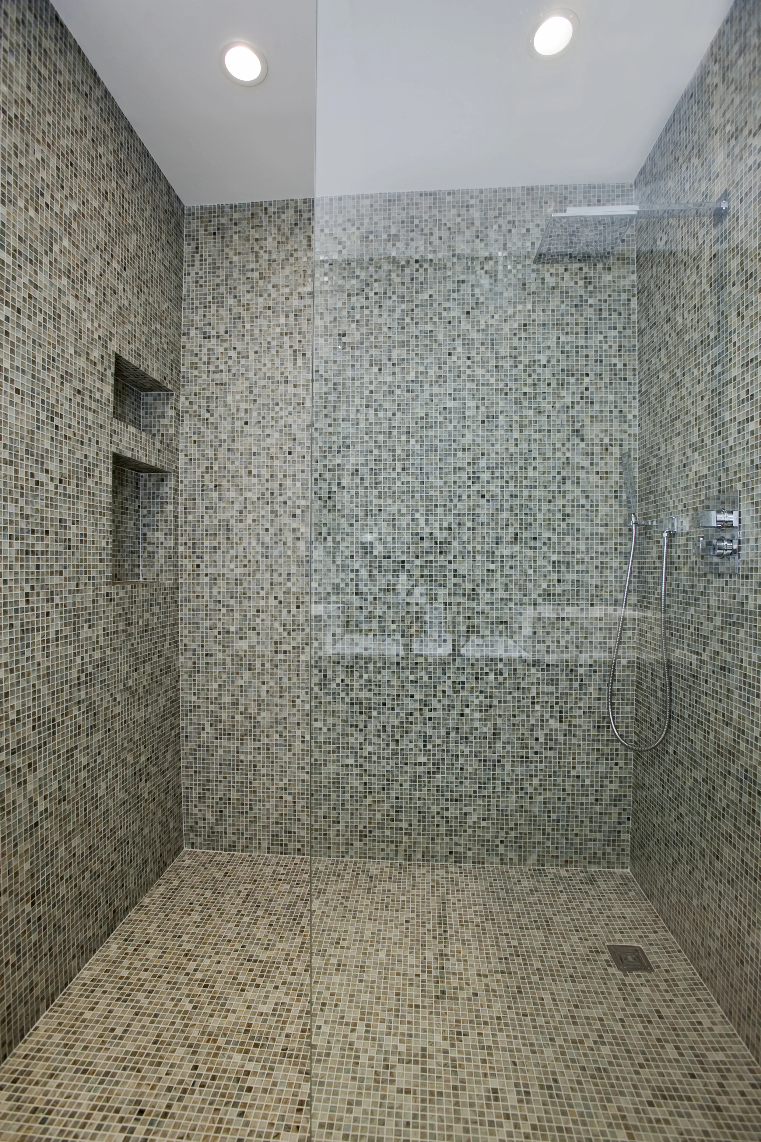 Shower1.jpg