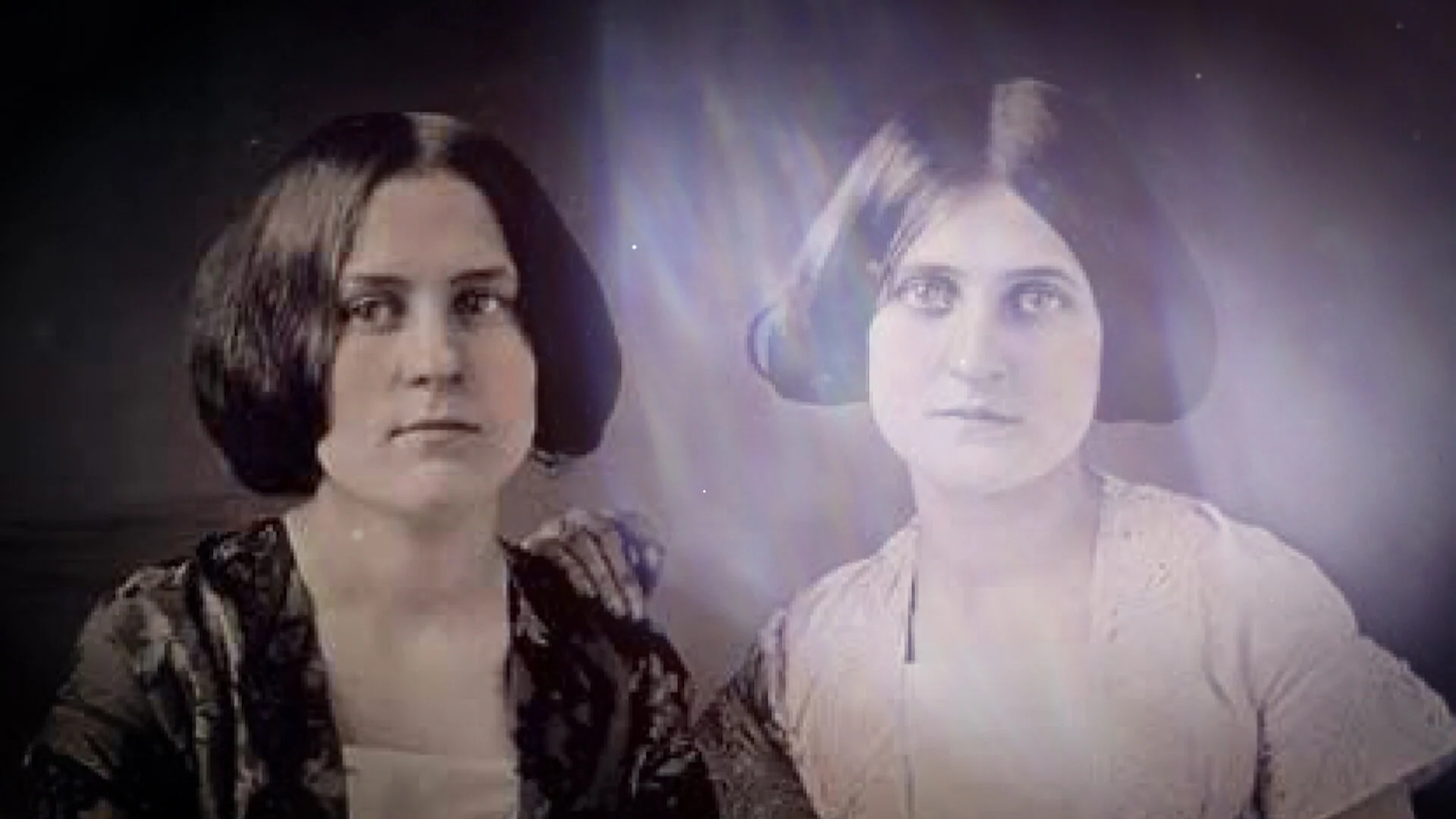 FOX SISTERS.jpg
