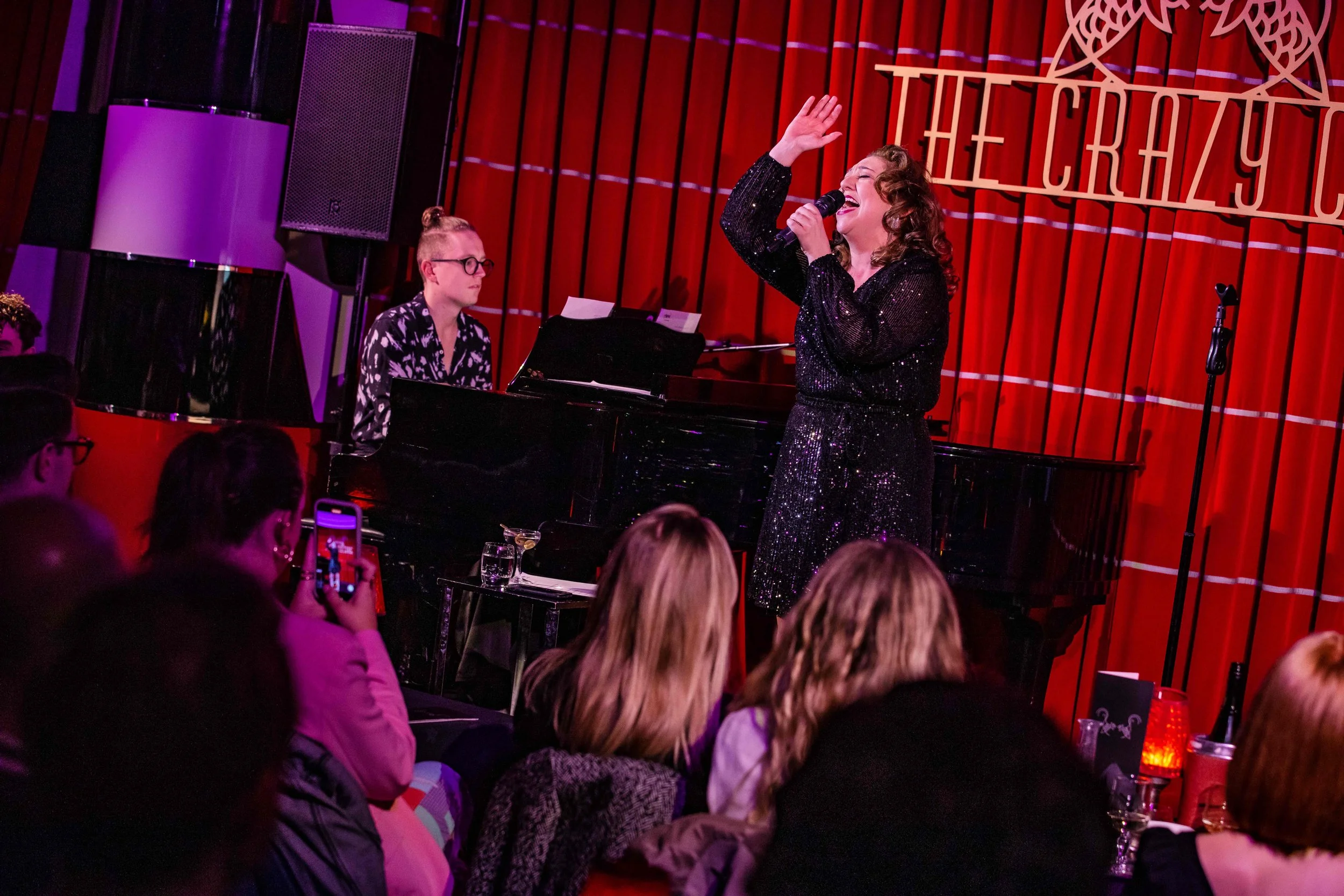 Tori with an I - Danny Kaan 13 (1).jpg