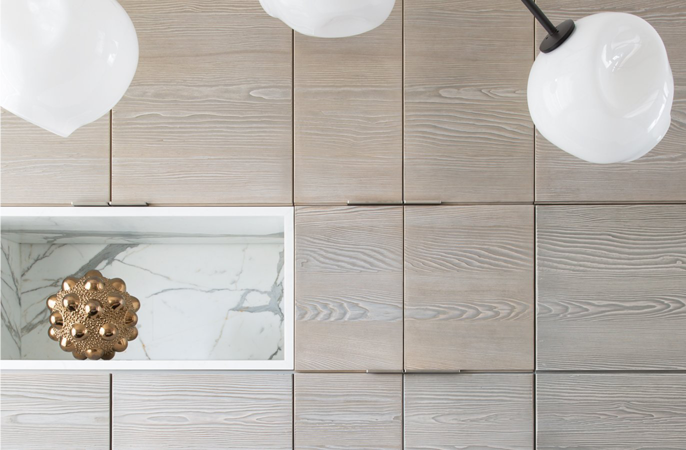 modern-kitchen-eat-in-oval-table-modern-light-built-in-cabinets-cococozy-damienlangloismeurinne-cu.png