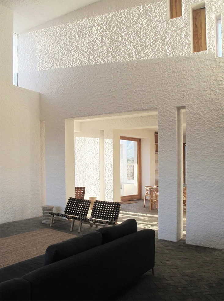 Swartberg-House-by-Openstudio-Architects-Great-Karoo-South-Africa-Remodelista-14.jpg
