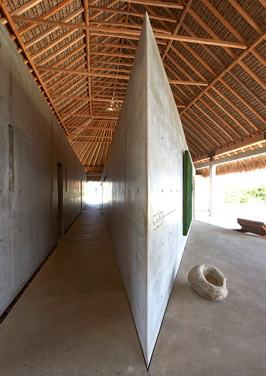 Casa-Wabi_Bosco-Studio-House_Tadao-Ando_Puerto-Escondido_Oaxaca_Mexico_dezeen_936_13.jpg