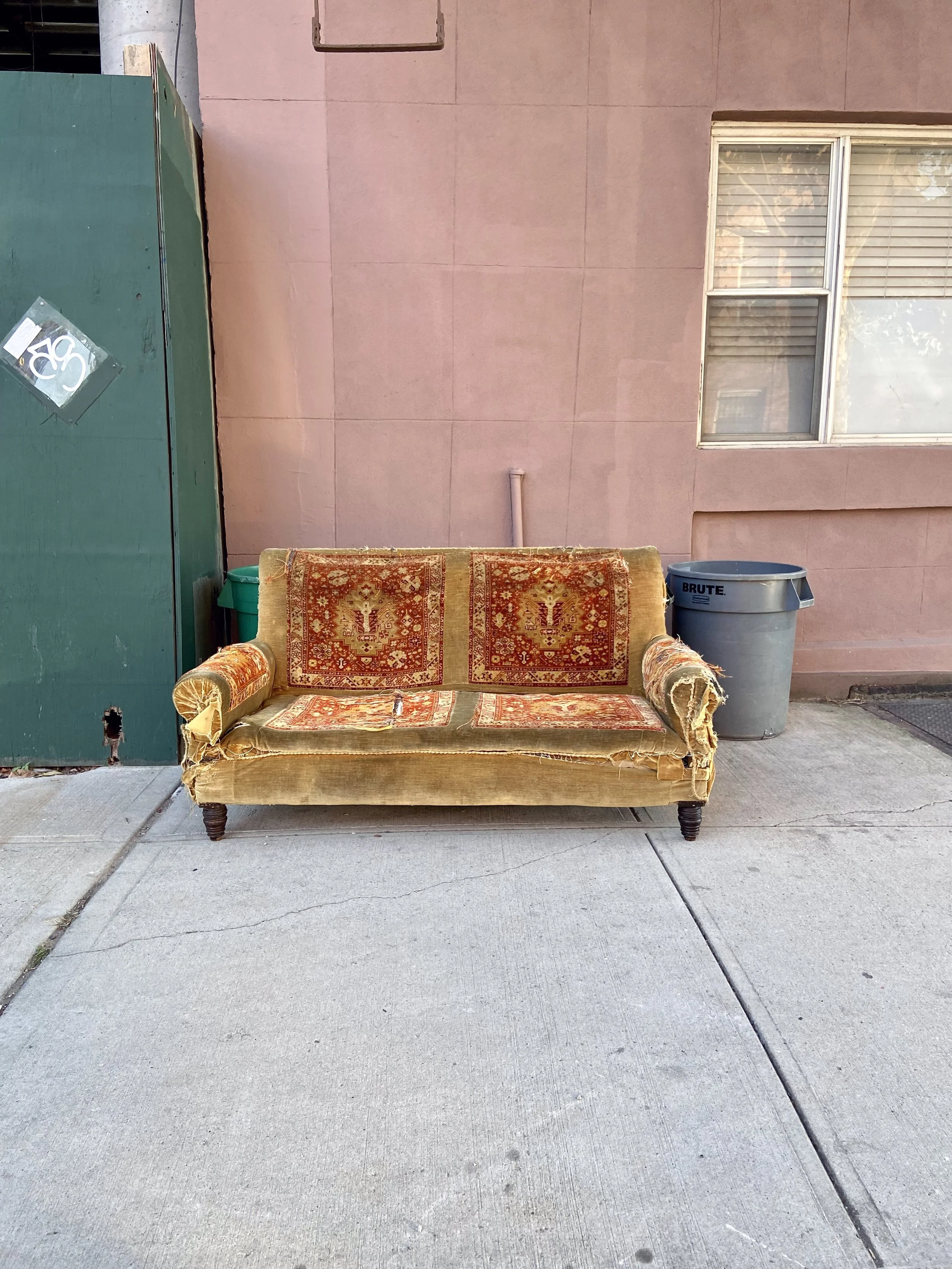 persiancouchgowanus.jpg