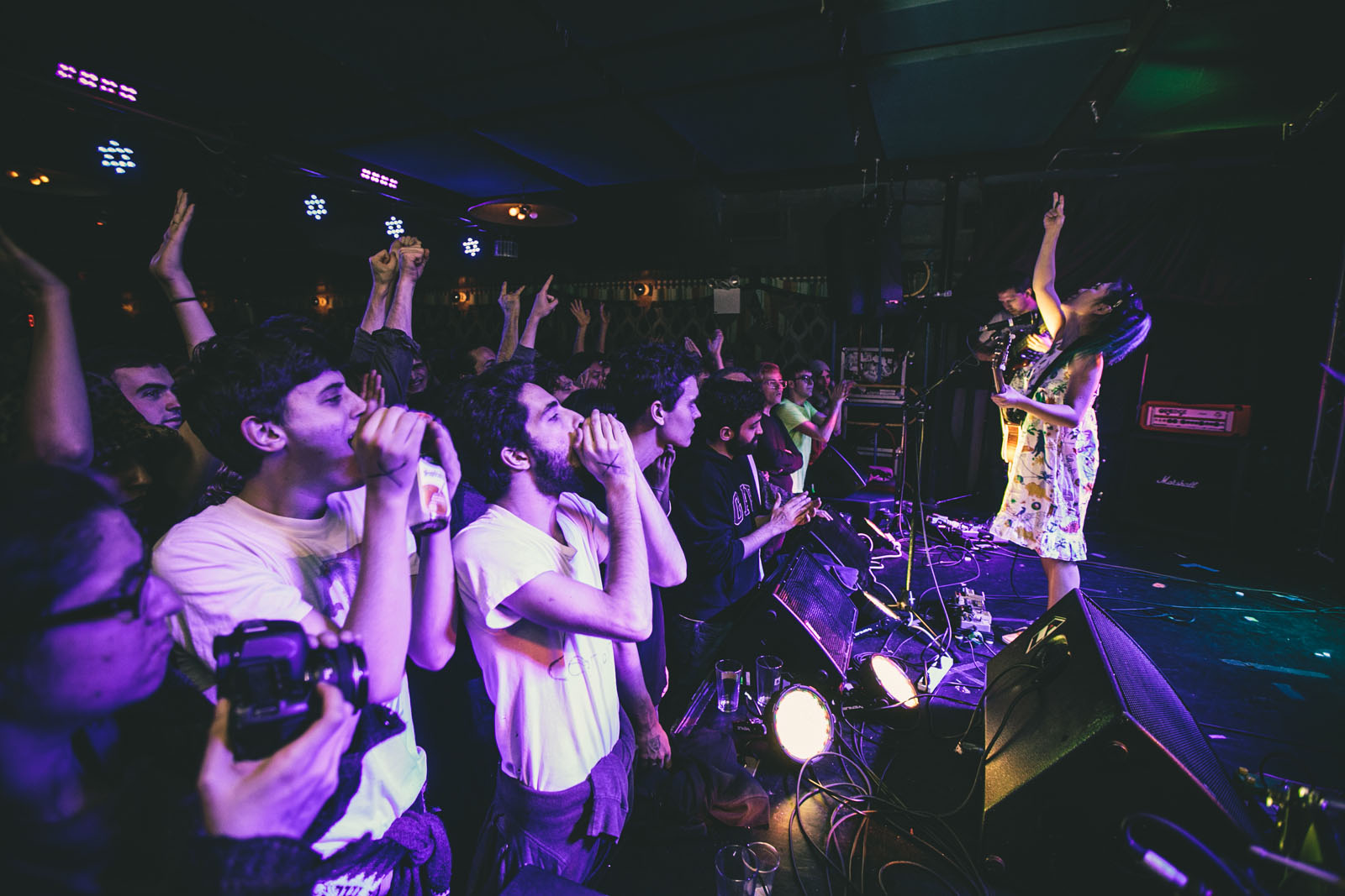 11.6.14 - DEERHOOF