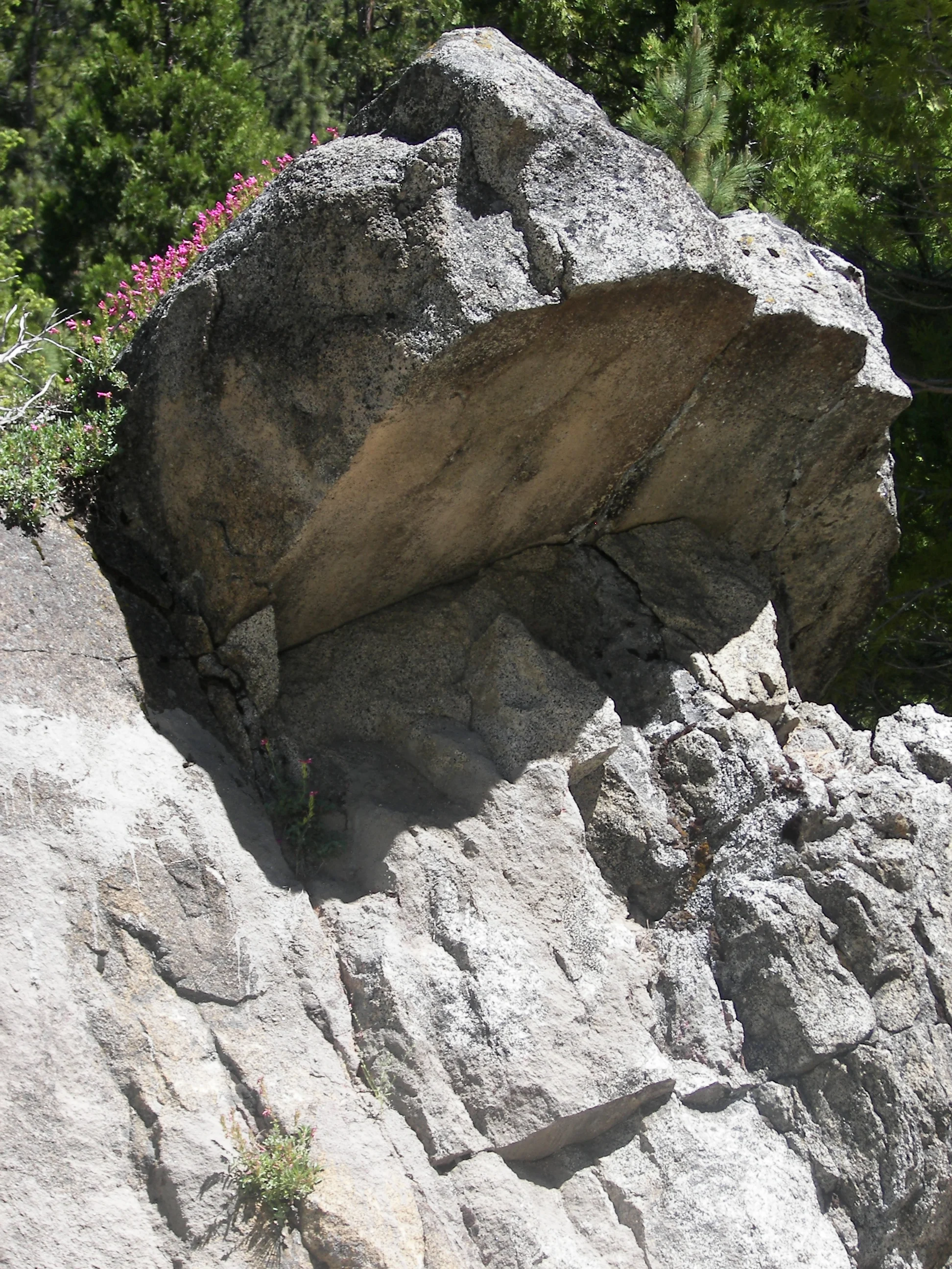Split Rock -Vertical Shot