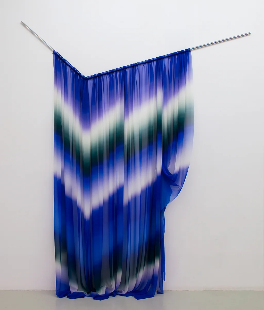 How to drape the one hundred and one reflections of the Neva, 2015 310 x 270 x 2,5 cm, Chromed steel and printed silk