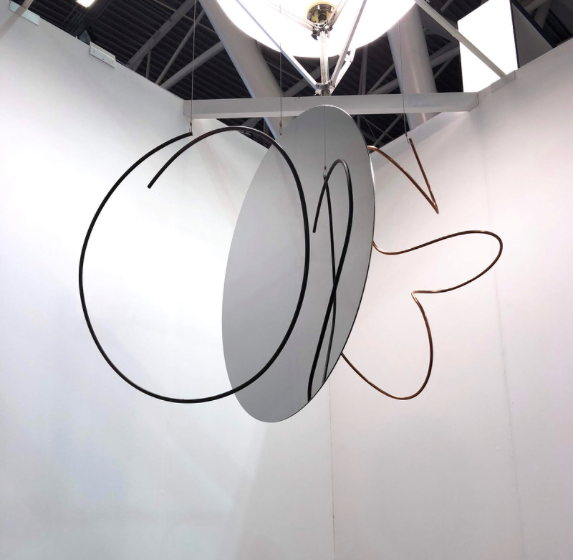 Circulus Refleza, 2018, by Gun Gordillo. 3D sculpture. Steel, copper and polished stainless steel.