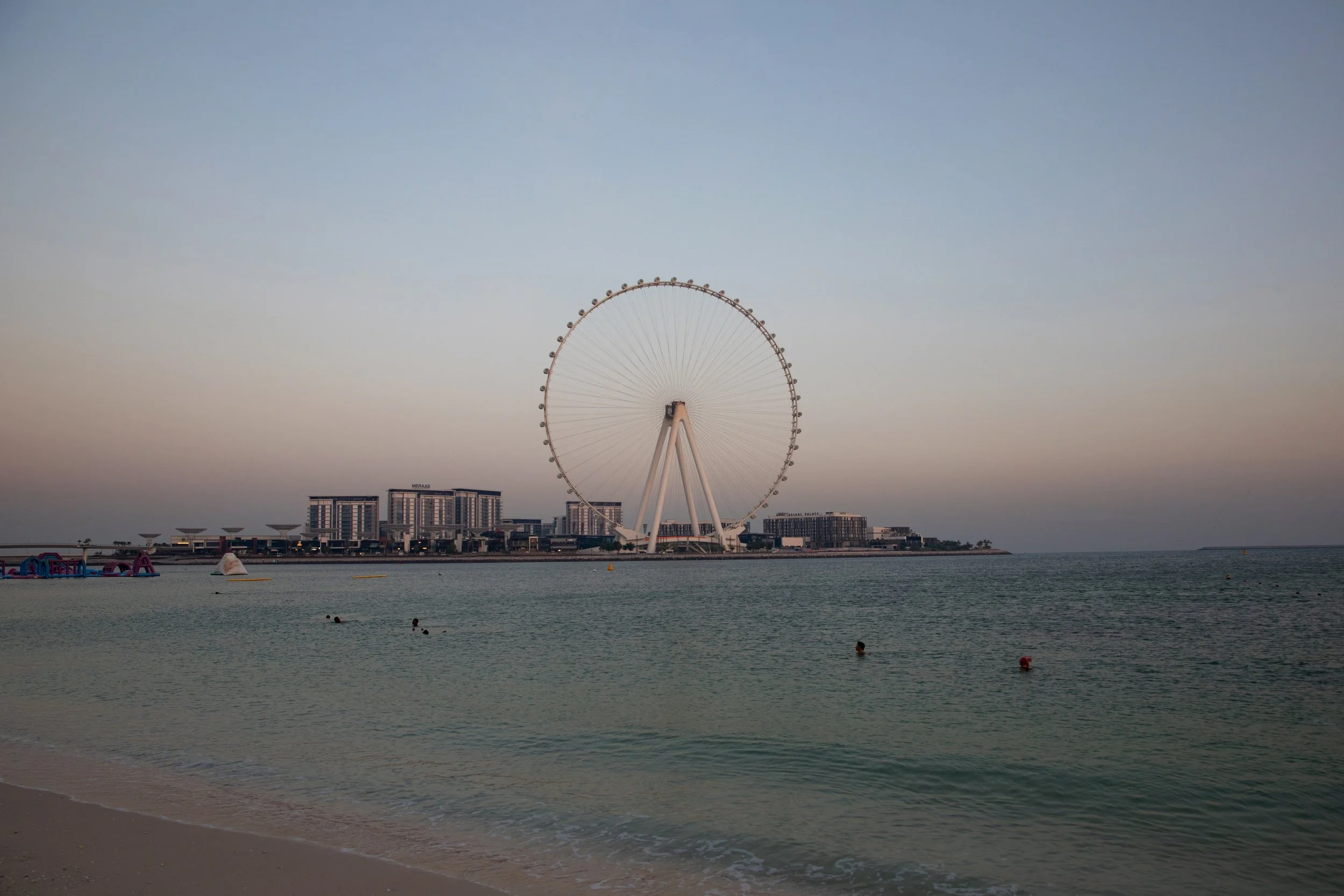 DiCenzo_DubaiAin_01.jpg