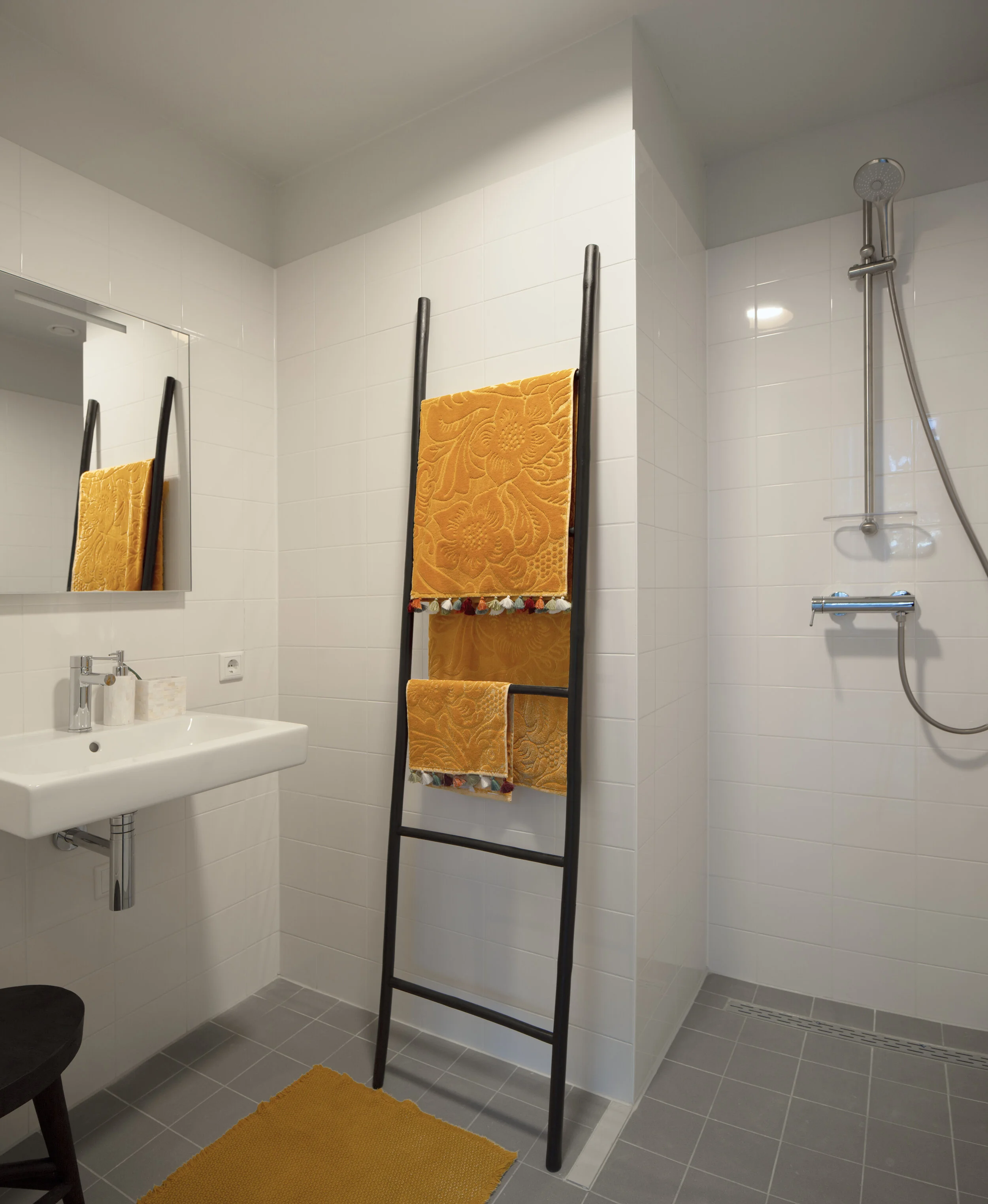 second bathroom (Copy)