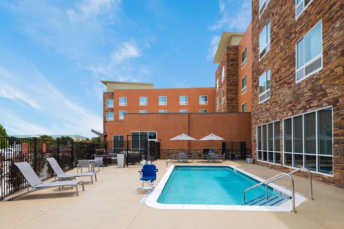 TownePlace Suites_Irving, TX_Campo Architects (14).jpg