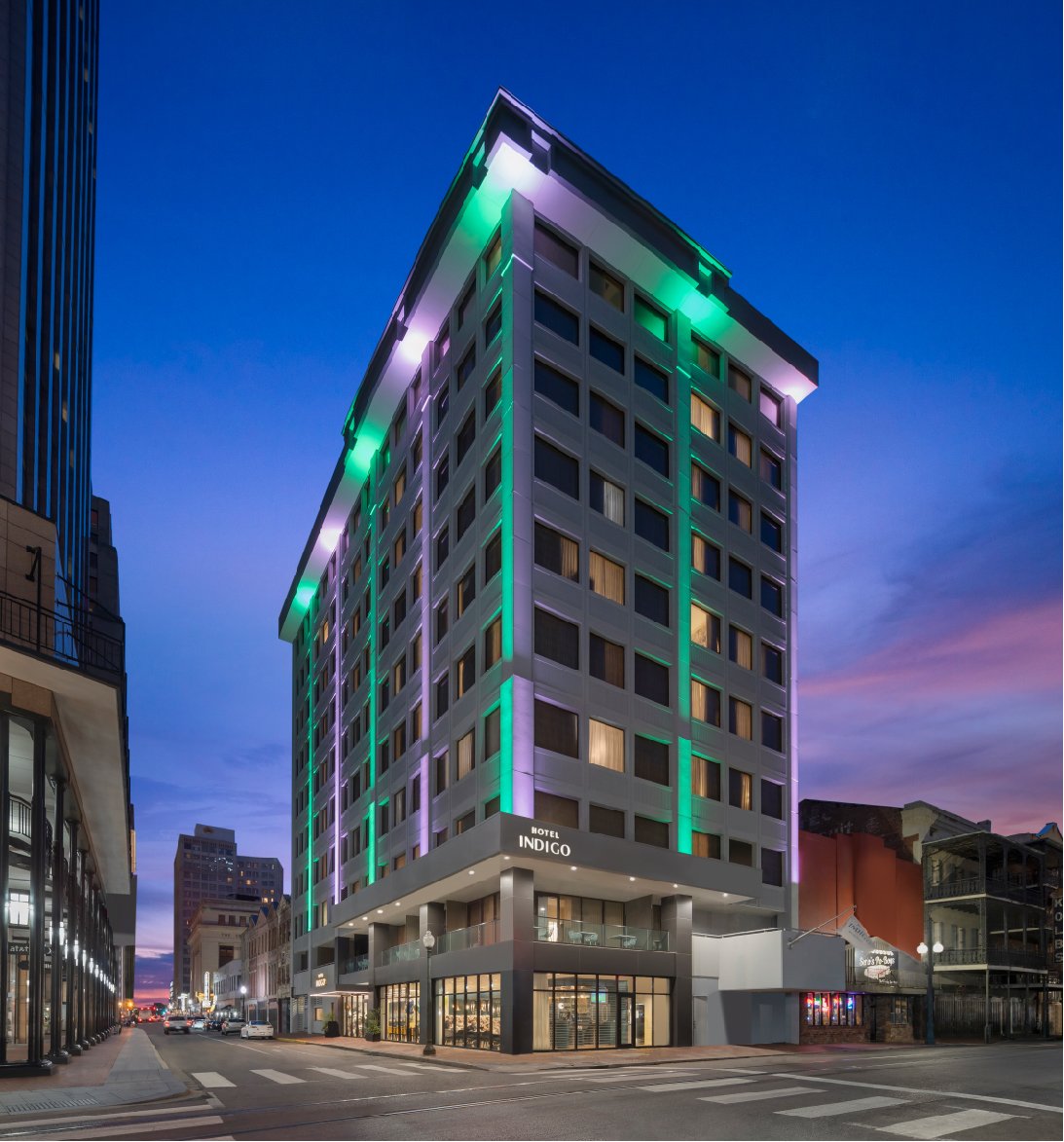 Exterior photo of the Hotel Indigo New Orleans at night