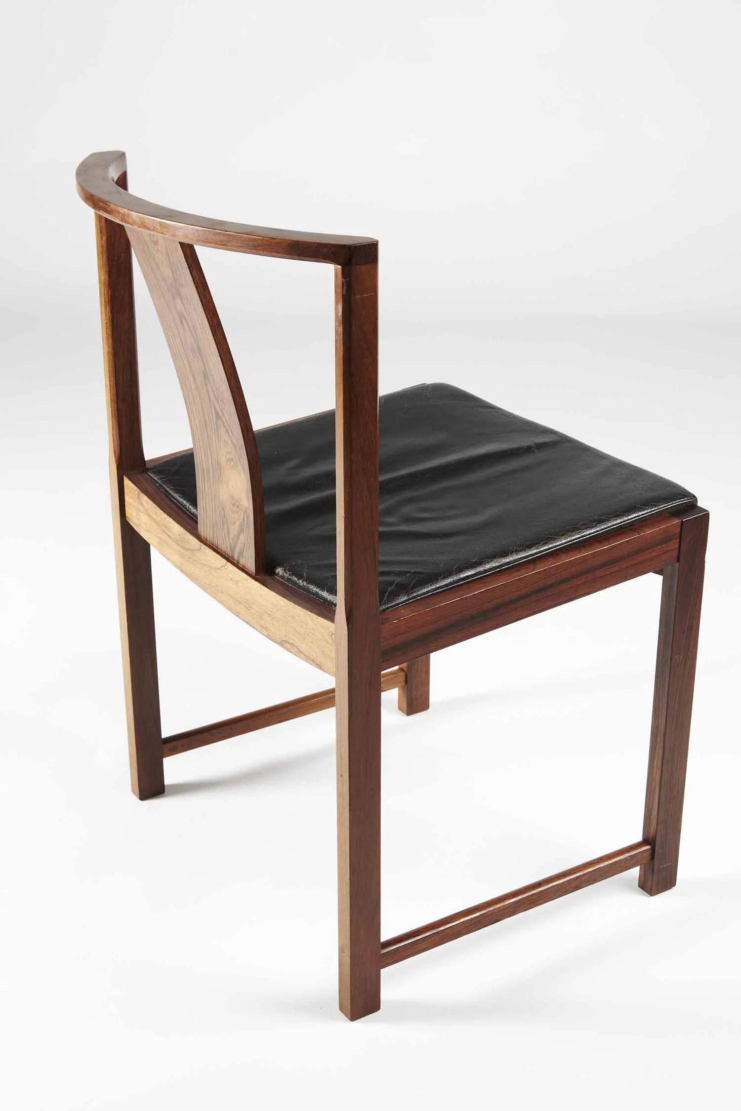 SE Rasmussen dining chair4lr_resize.jpg