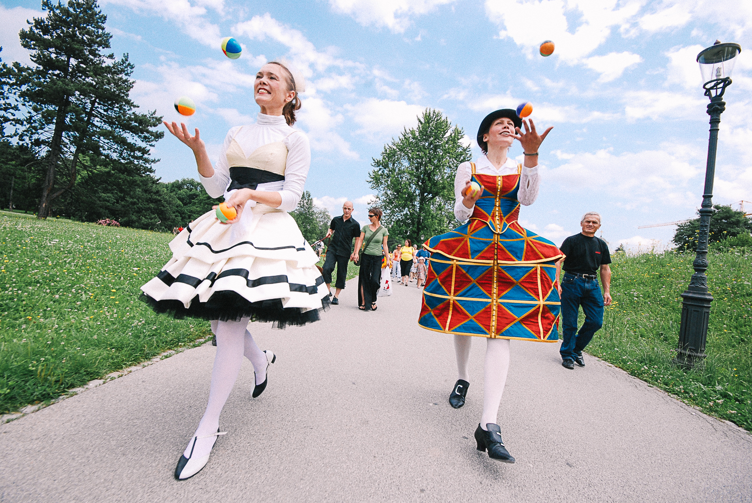 Street theatre photography 