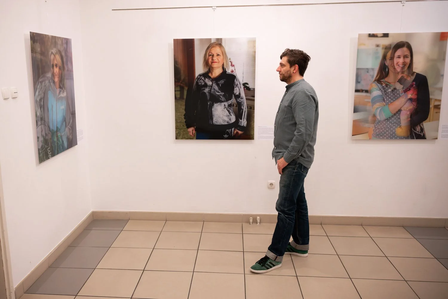 Hocijeva_galerija_Hrastnik_foto_Vid_Stopa-2.jpg