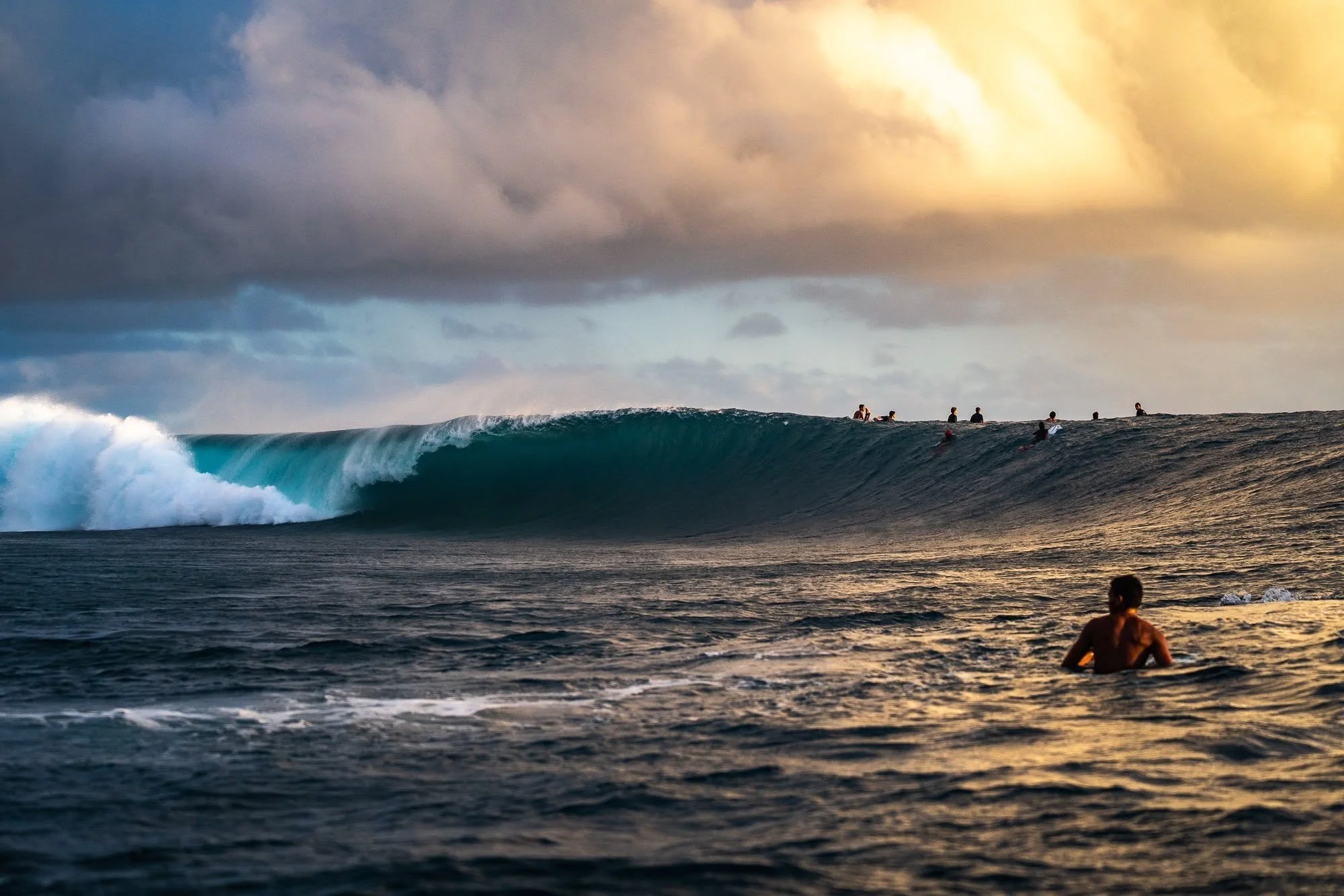 JohnSuhar-Surf28.jpg