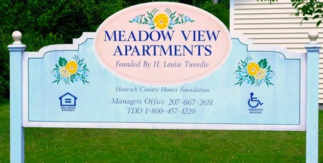 MEADOW%20VIEW%207%2028%202009%20009[2].jpg