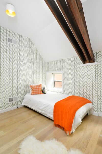 adares room 2.jpg