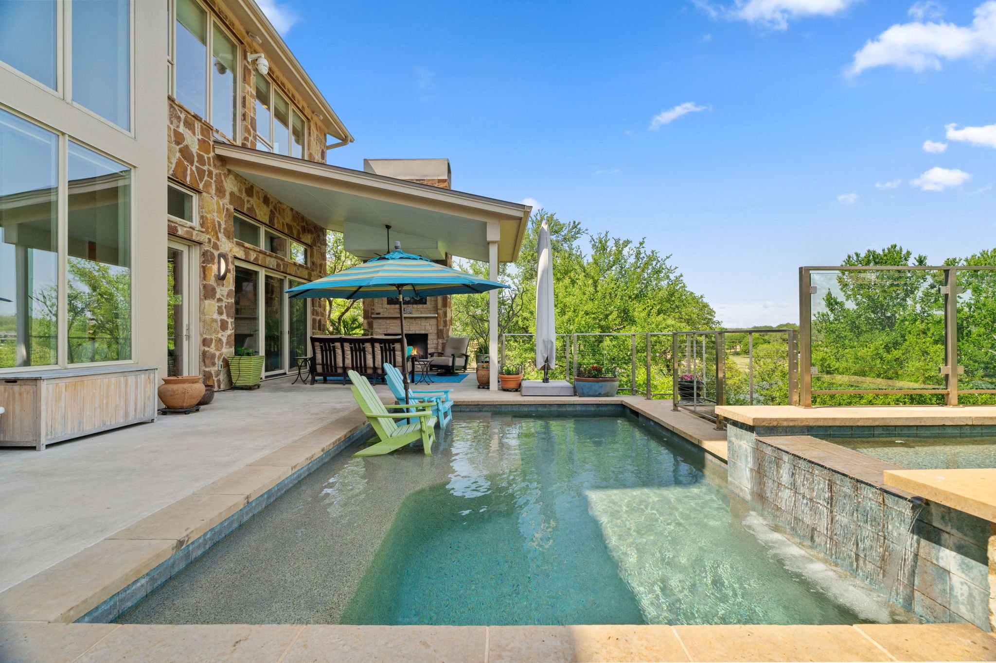 54-web-or-mls-132-rock-n-robyn.jpg