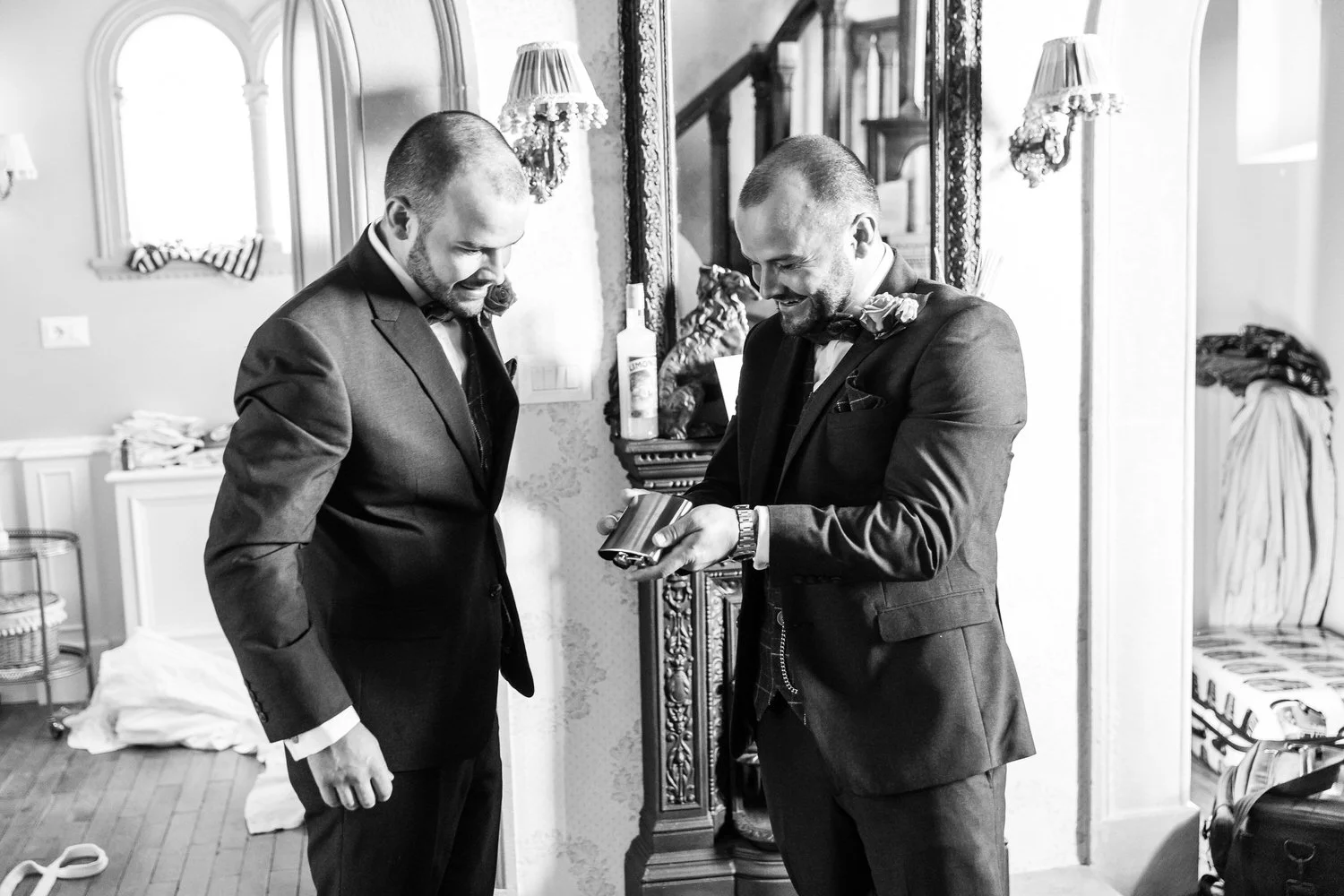 groomsmen opening gifts before wedding