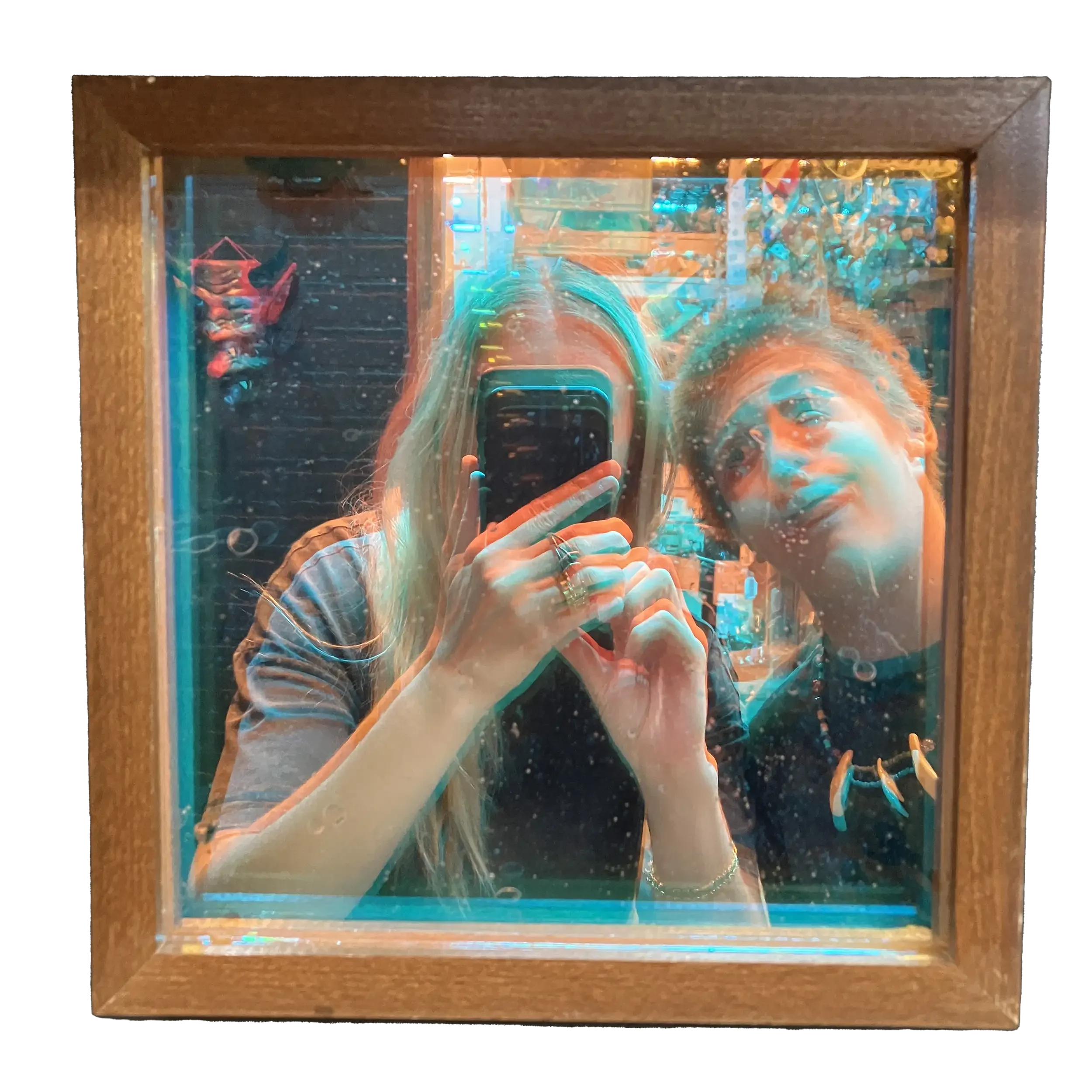 aura mirror.webp