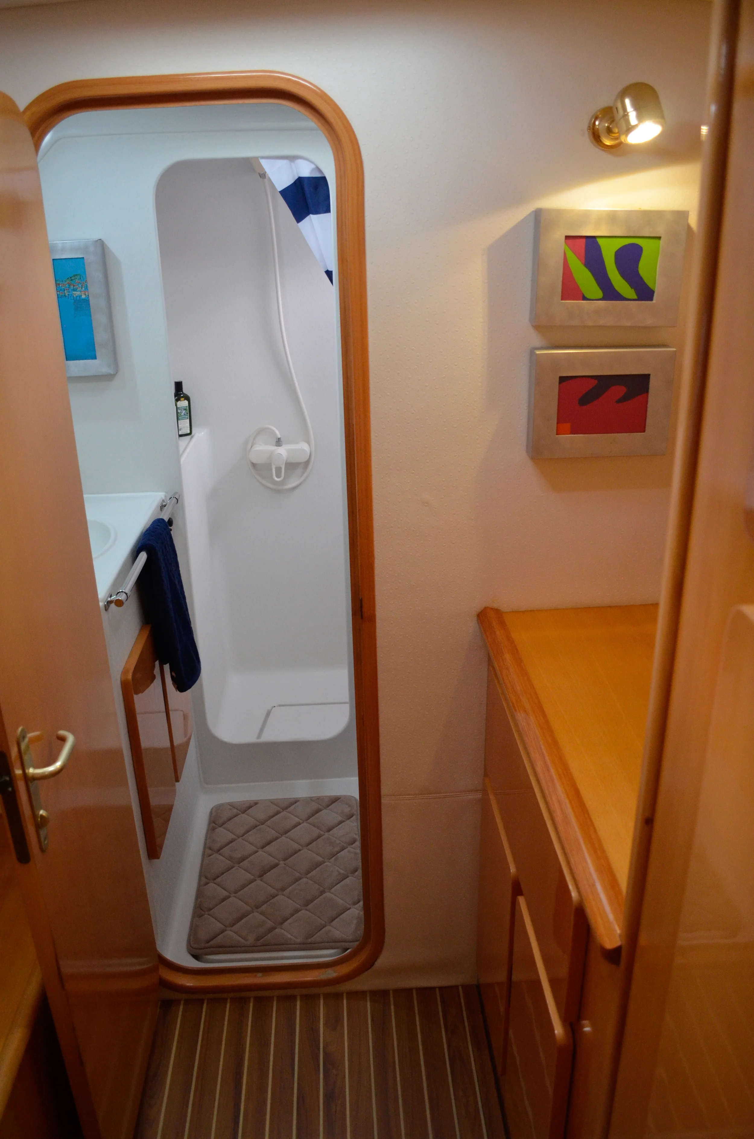 EP Starboard forward berth and head.jpg
