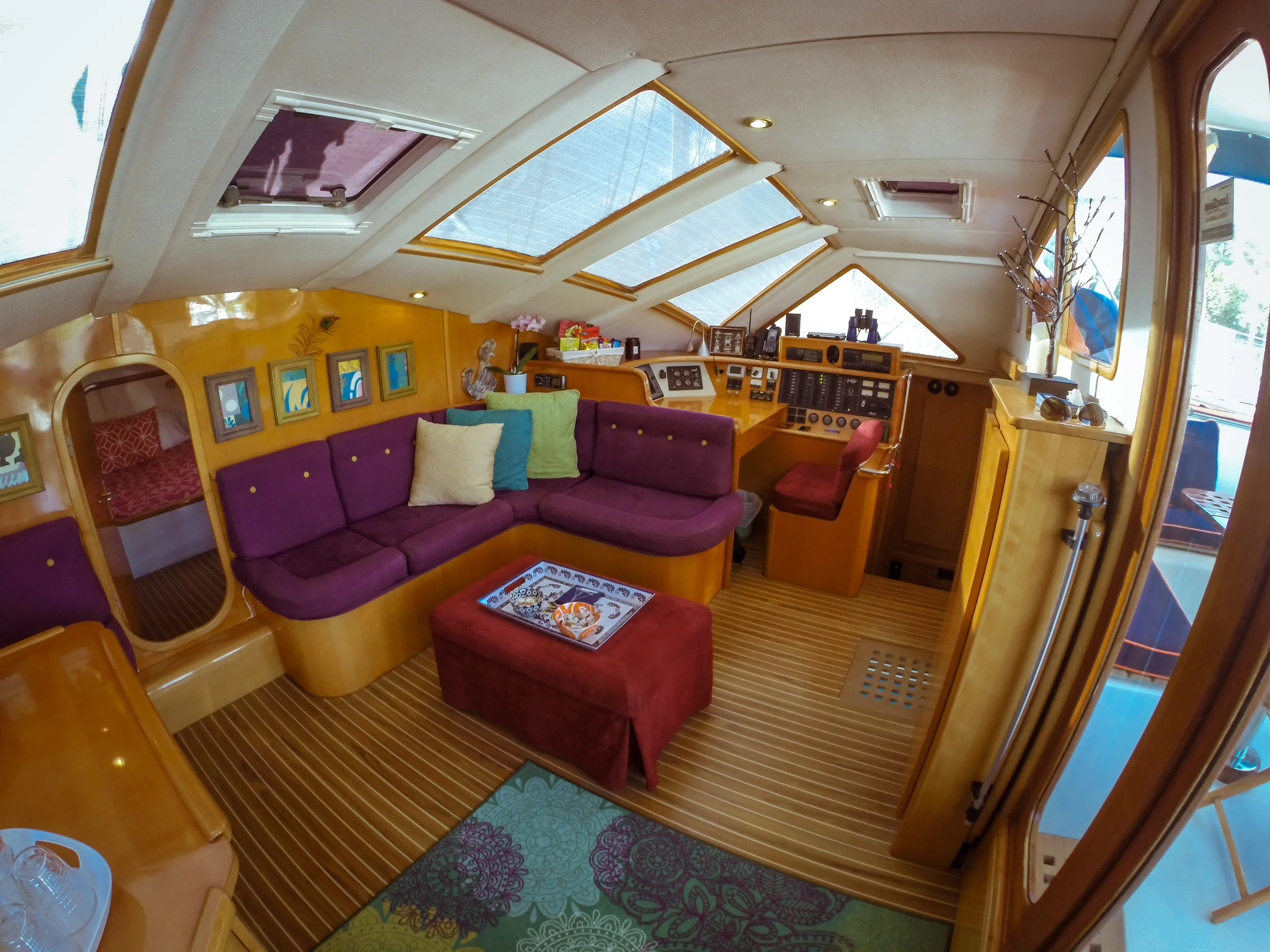 EP Salon facing Starboard.jpg