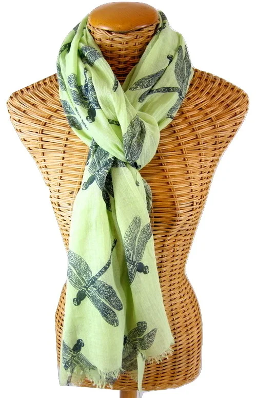 green dragonfly.jpg