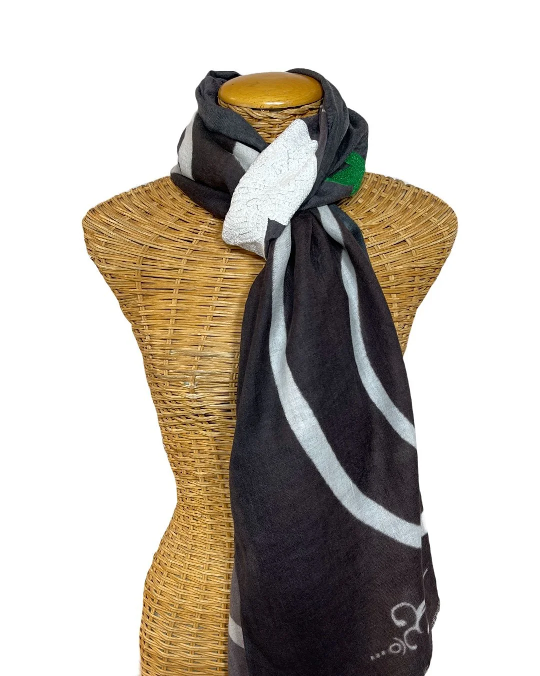 JustBreathe-Wool-CharcoalGray-Tied2.jpg