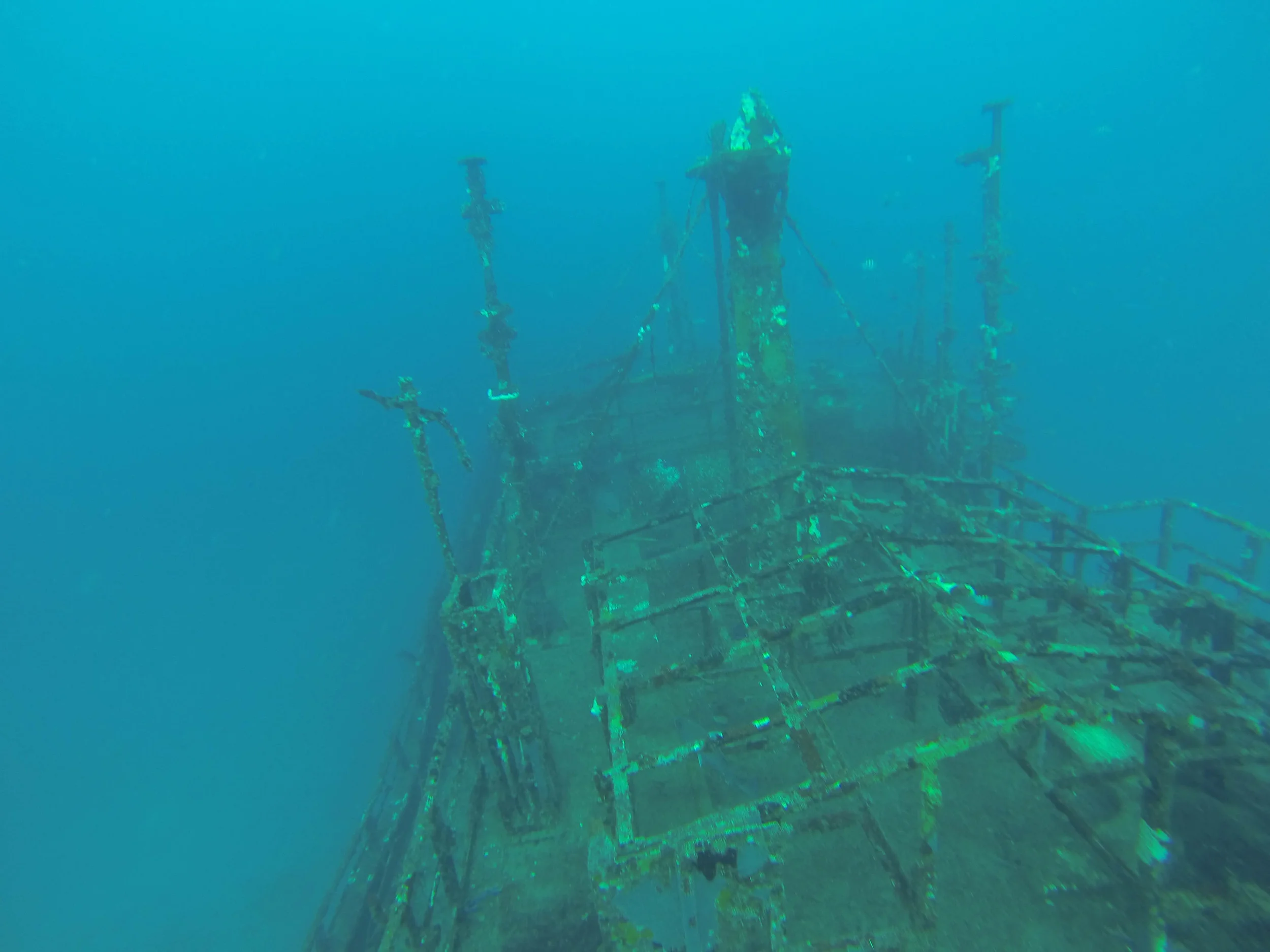 wreck dive 1.jpg