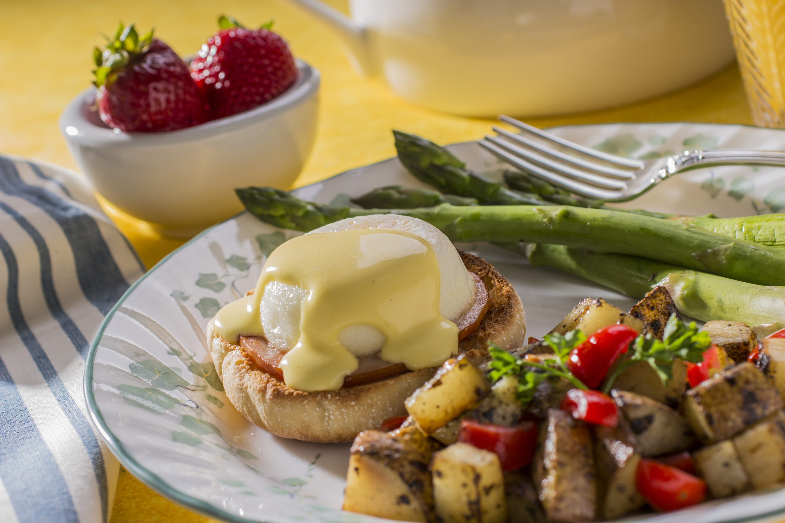 Eggs Benedict