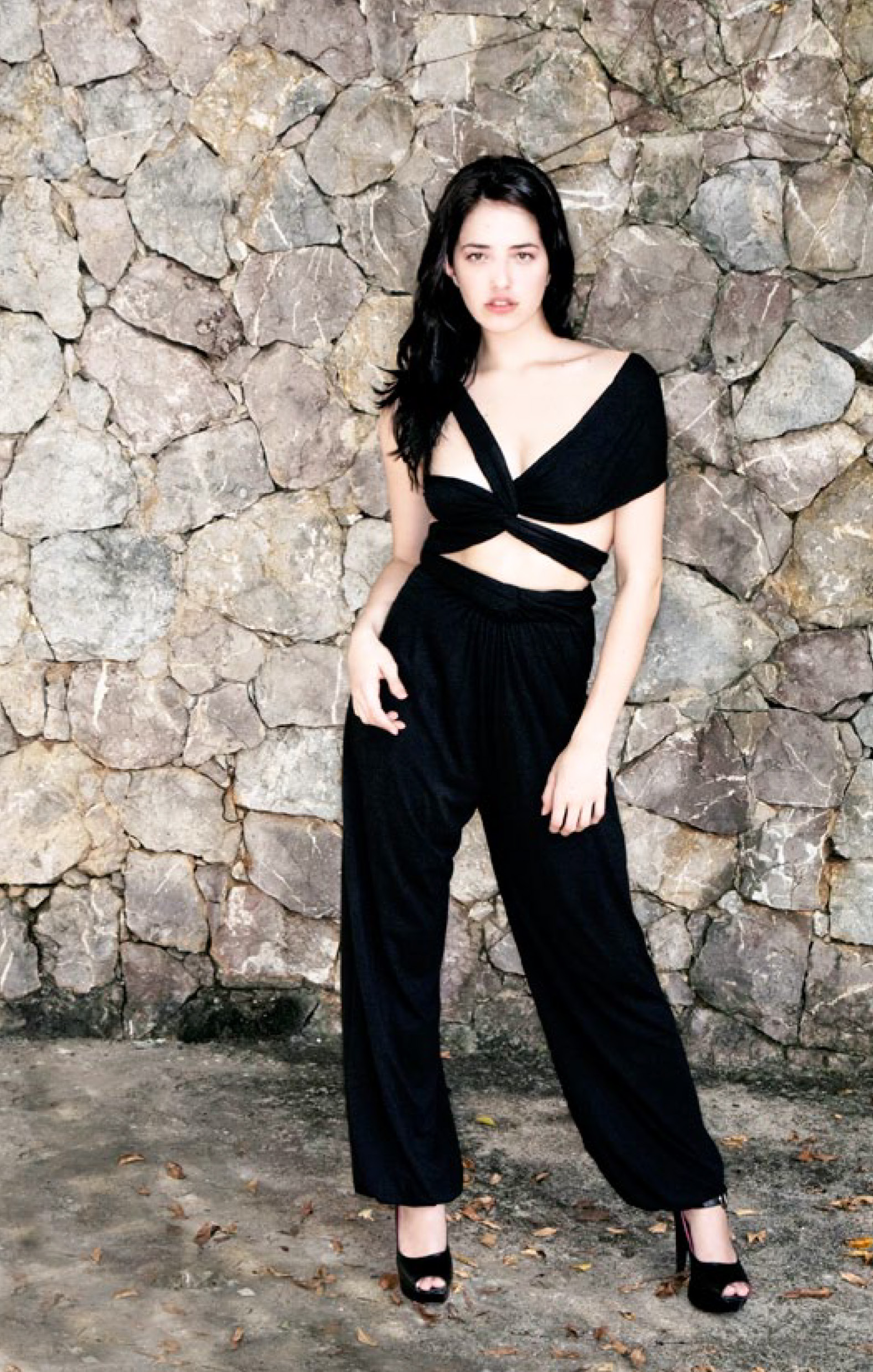 Auralis+Summer+2010+lookbook+to+email_Page_07.jpg
