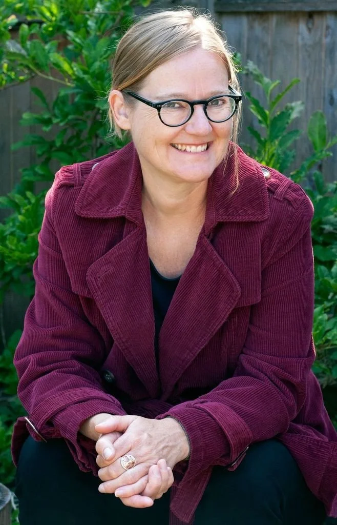 JAN 9th Yvonne Blomer HEADSHOT.jpeg