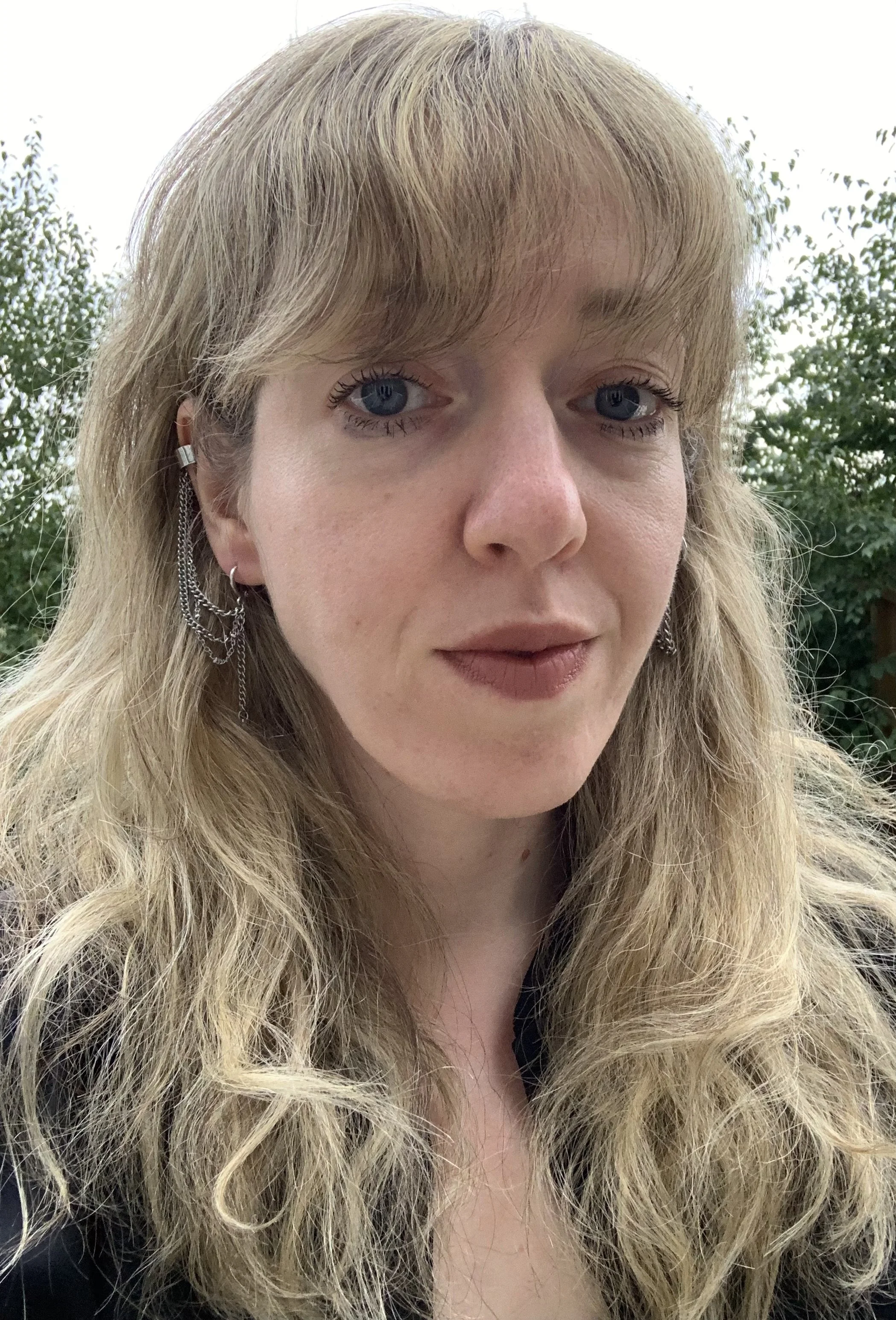 SEPT 25_ANNA VEPRINSKA_HEADSHOT.jpg