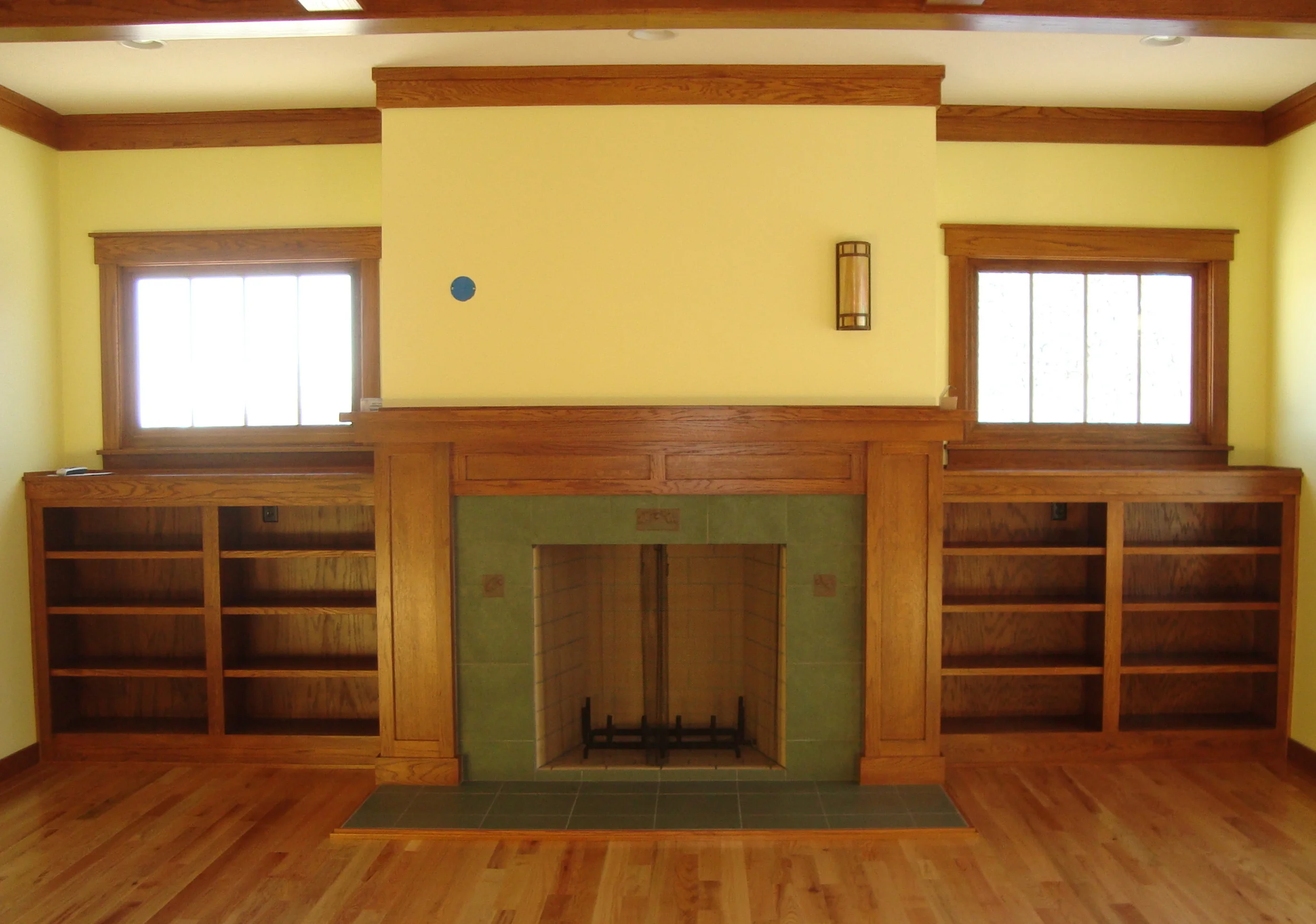Fire place cabinets 2.JPG