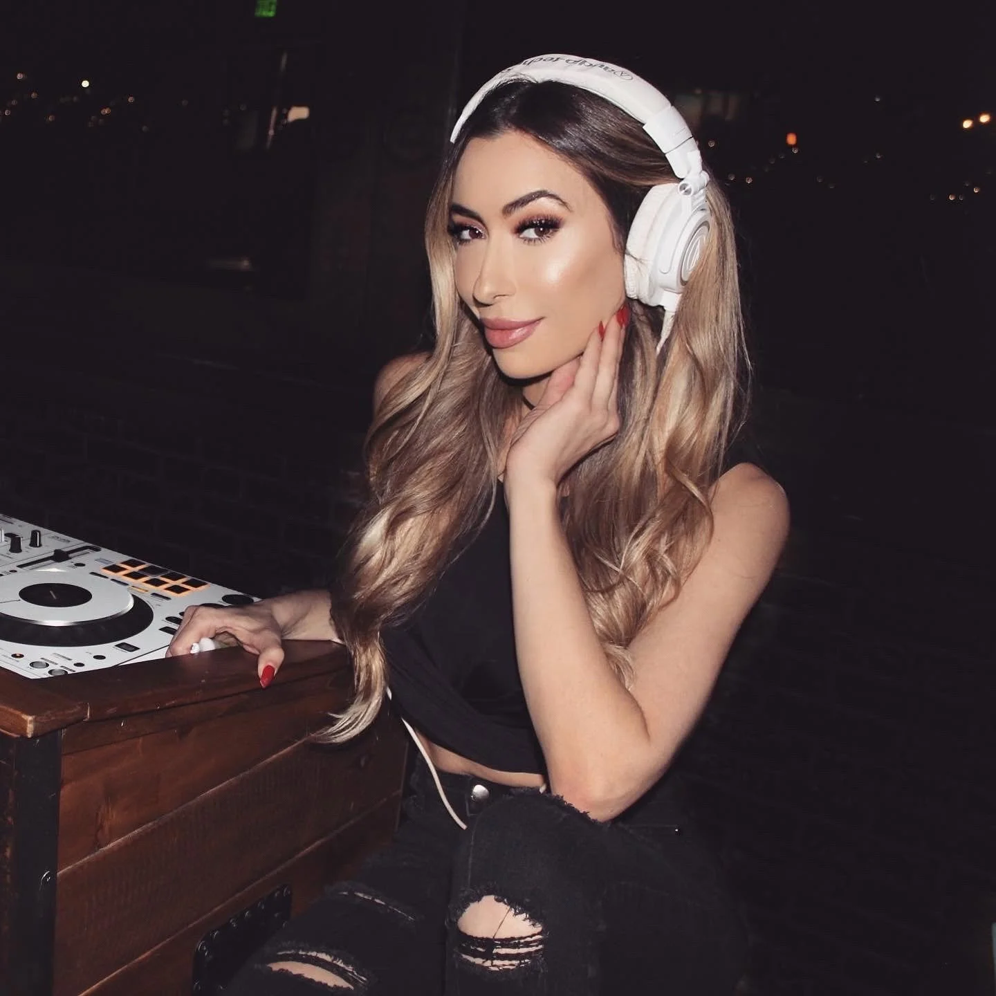 dj-ayla-simone-nightclub-dj-portrait-san-diego.jpg