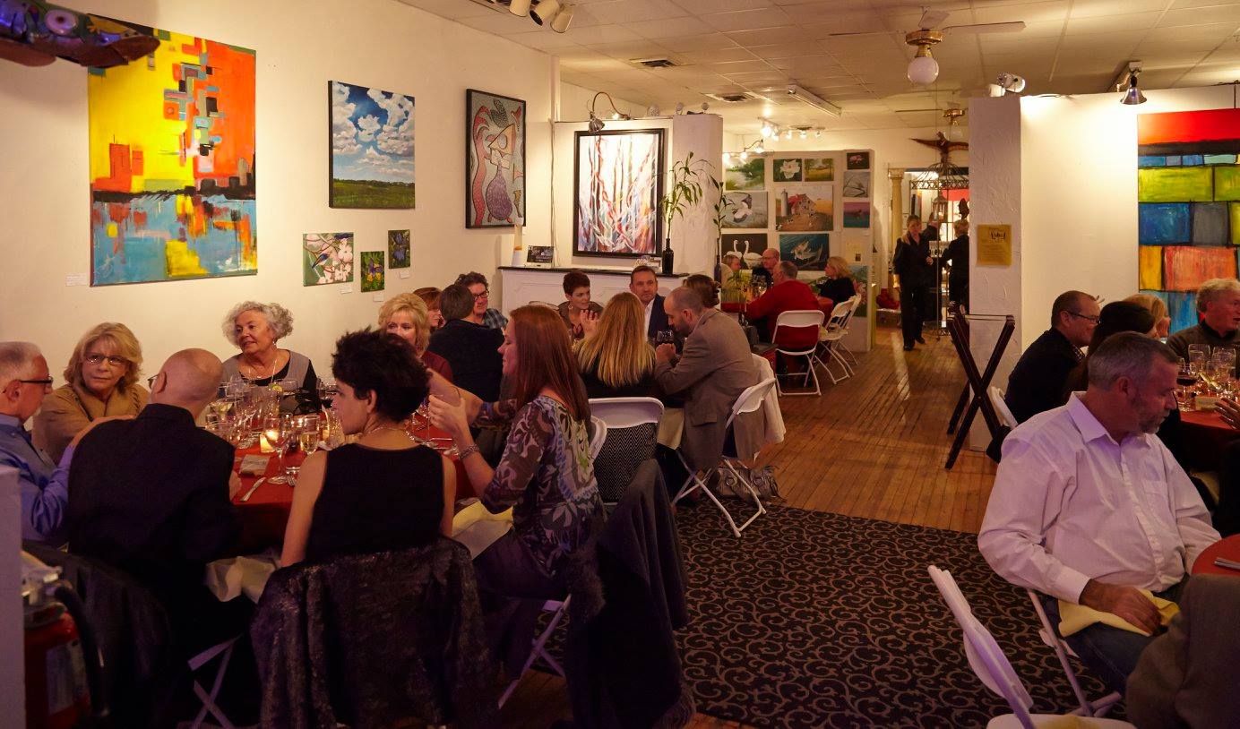 canvas-and-cuisine-at-artmongerz-greensboro-tracey-marshall-collaboration-event-14.jpg