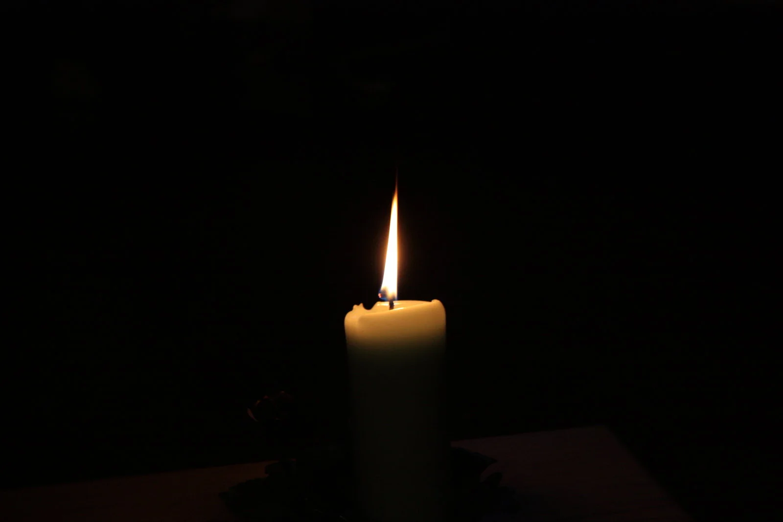 candle.jpg