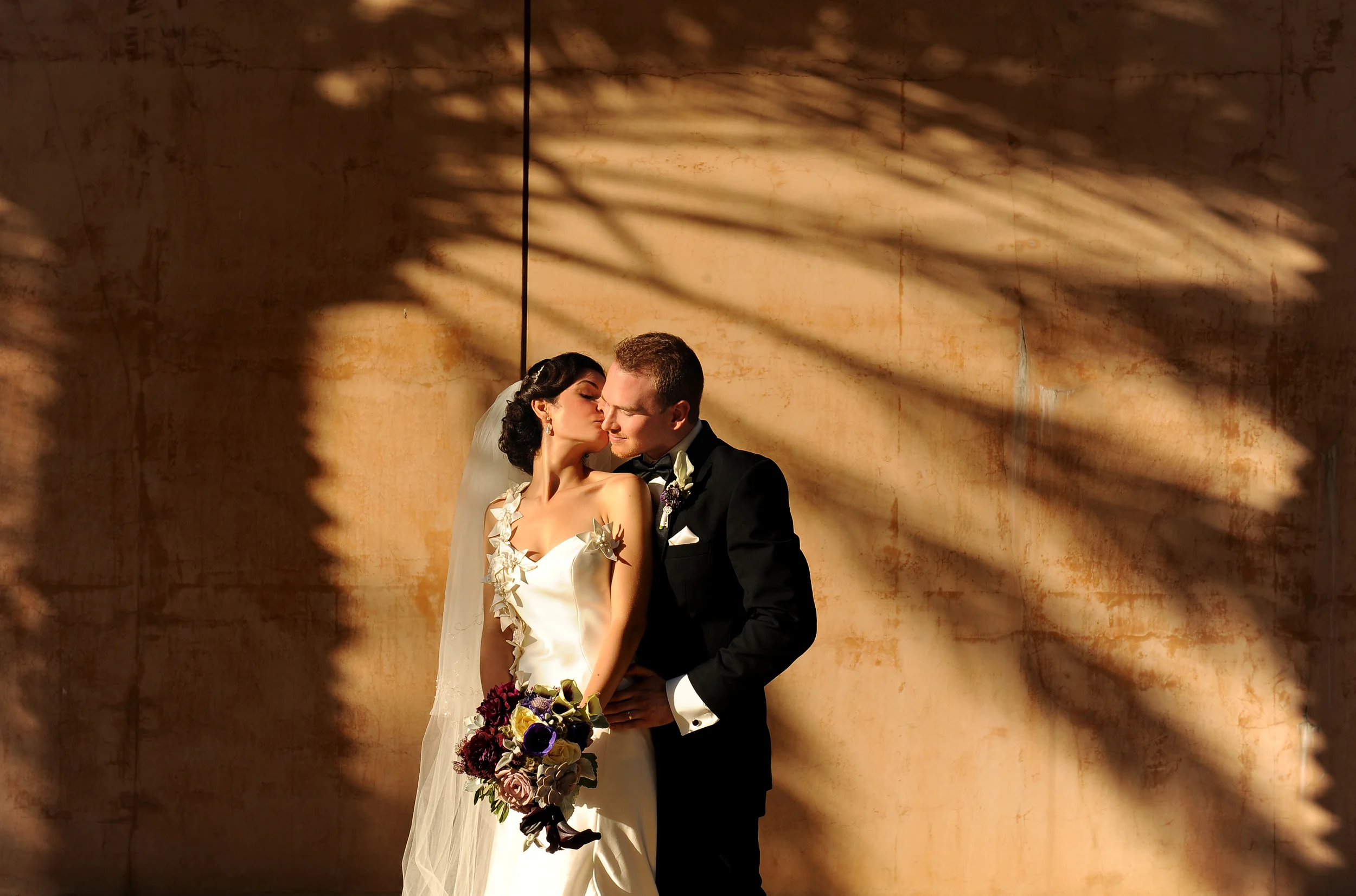   www.visualweddingphotography.com  