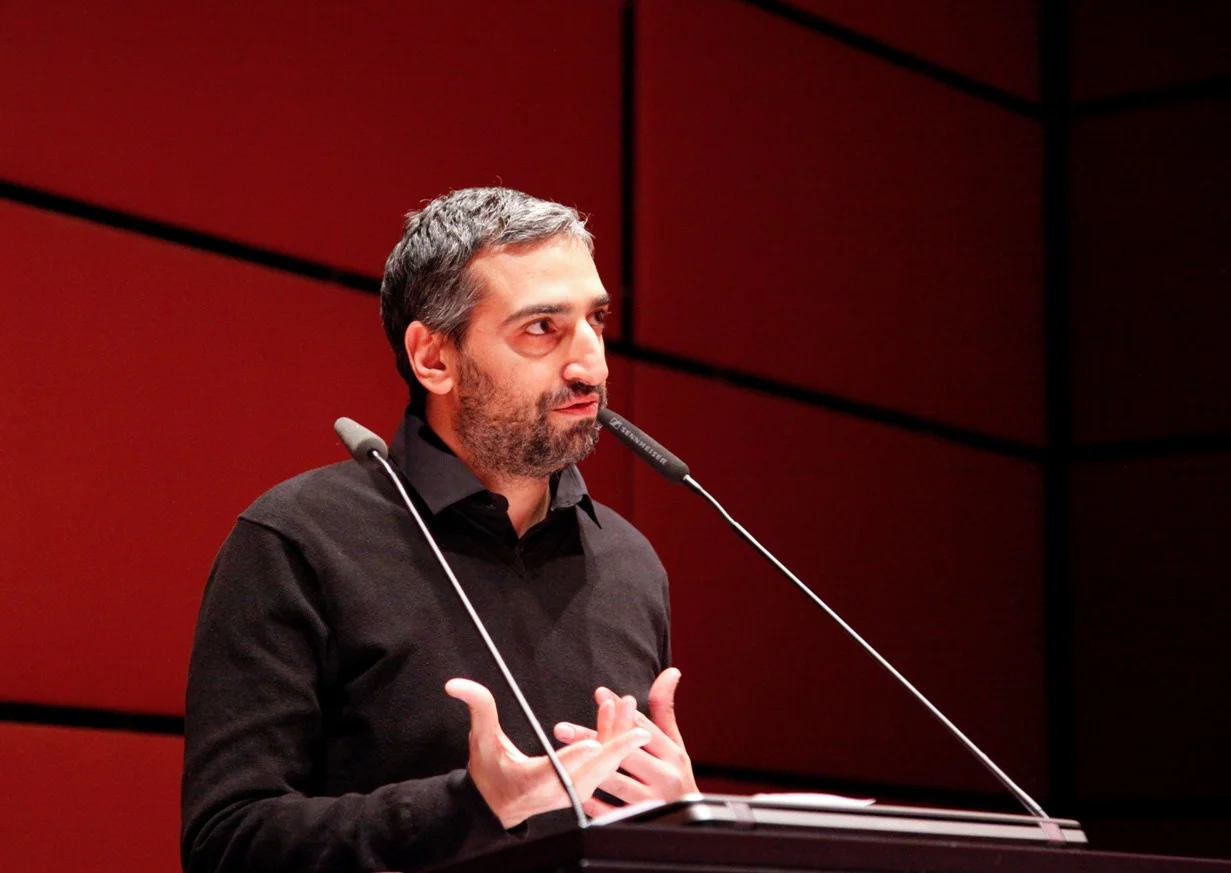 Daniel Medin introduces Music & Literature.