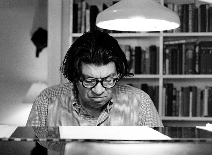 Listening to Morton Feldman's <i>For Bunita Marcus</i>