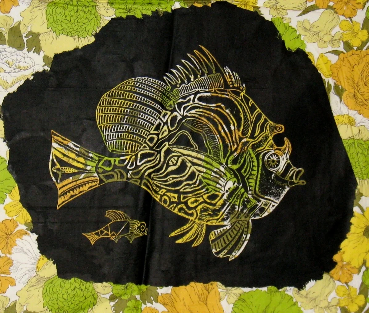 Kent made ingenious use of fabric patterns, as with this print, where some Victorian flowers are made into the scales of a tropical fish.