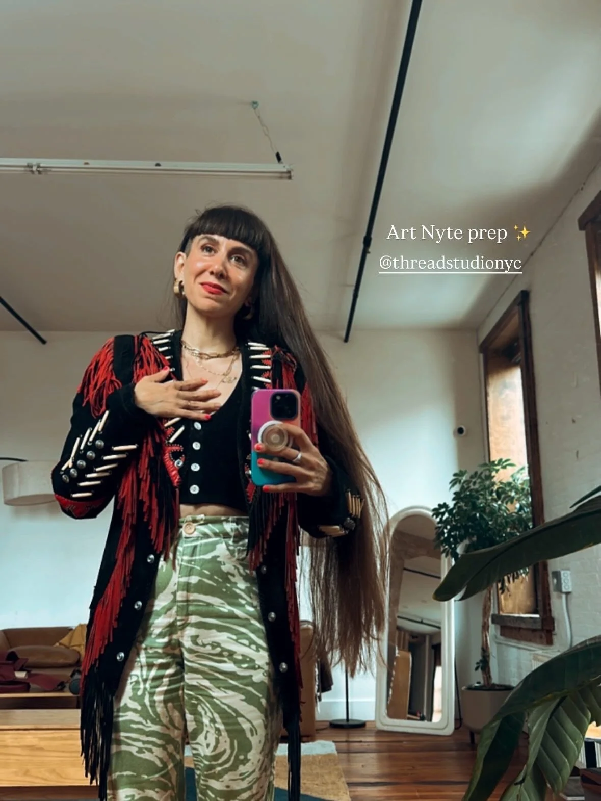 ✨ Oh what a year ✨ 🫶🏼⁣
⁣
I don't normally do posts like this, but my loves, I want to celebrate. ⁣
⁣
It was an expansive, wide, wild year for me.⁣
⁣
It included beautiful friendship,⁣
Challenging moments,⁣
Incredible growth,⁣
Stewarding my own hear