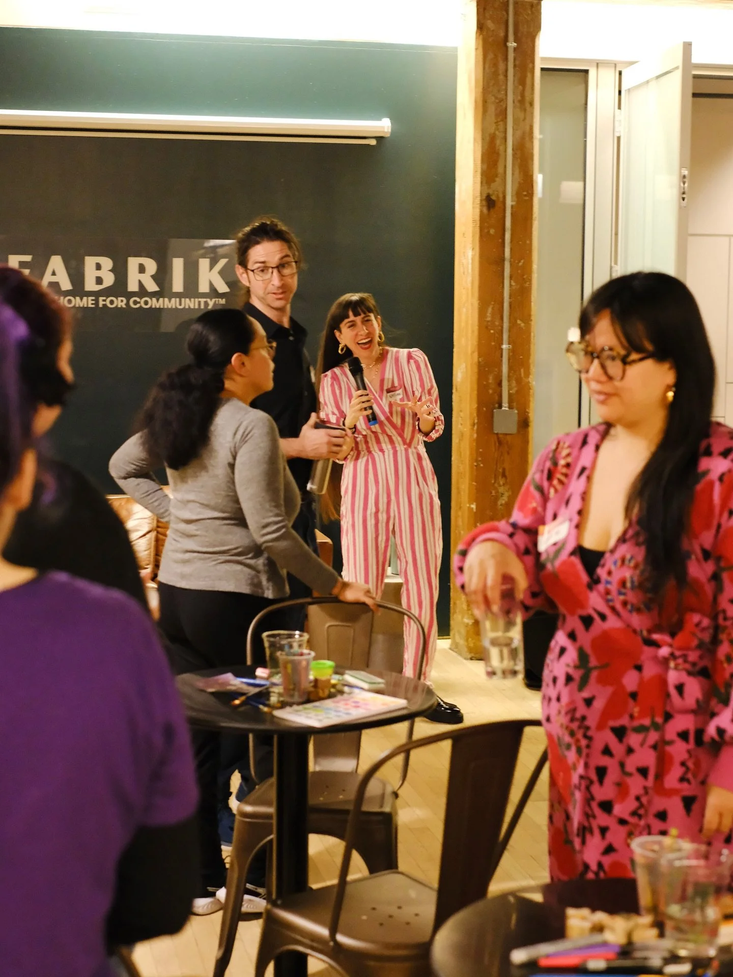 Inner Child Art Nyte!!! 🥹⁣
⁣
Oh, gosh. I'm still glowing from our last gathering. ✨⁣
⁣
There's nothing like coming together in a beautiful space, with strangers-turned-friends, to laugh, play, connect, &amp; make. It's a gift!!!⁣
⁣
Thank you so much