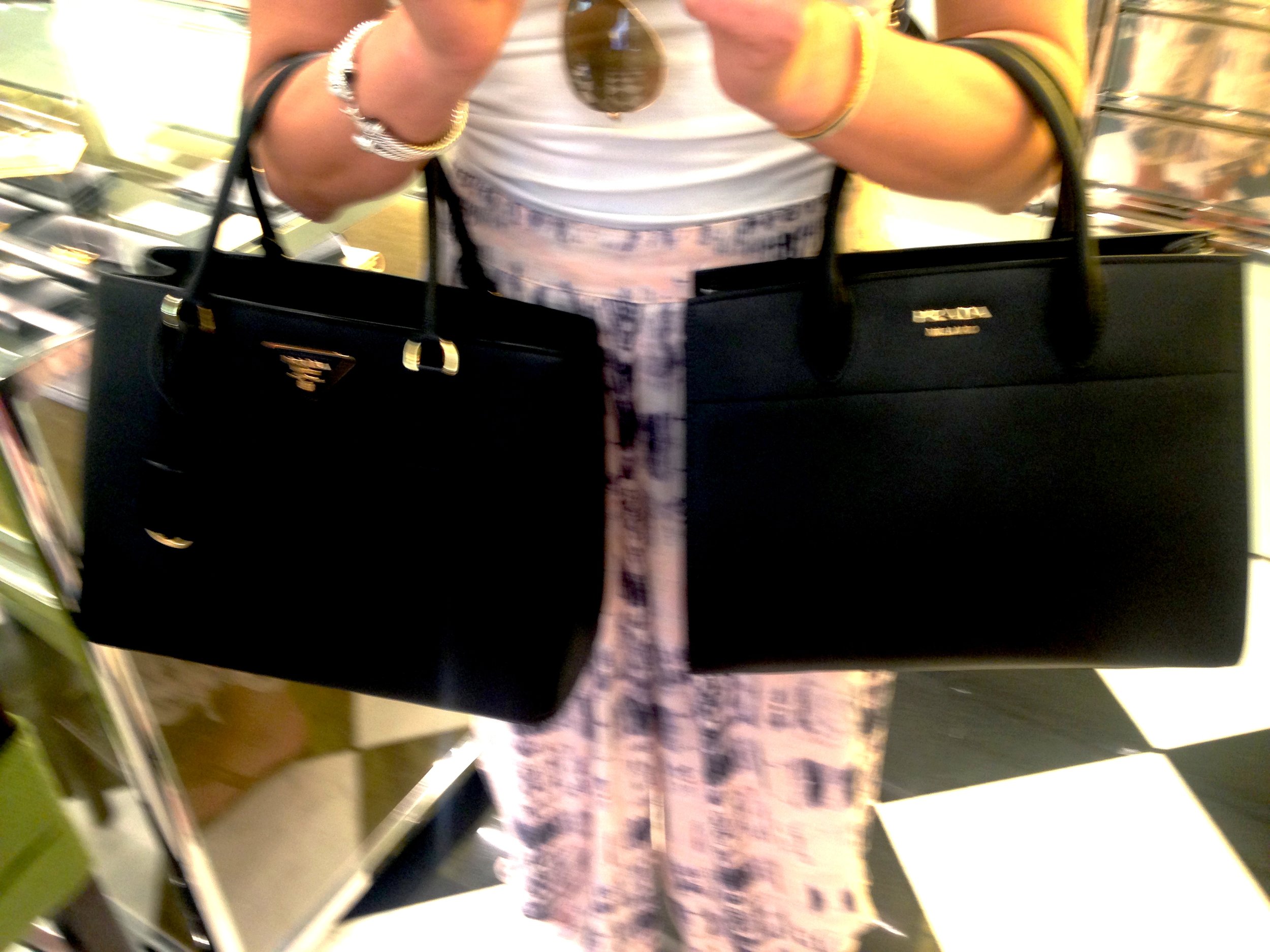 Shopping con Abby Prada.jpg