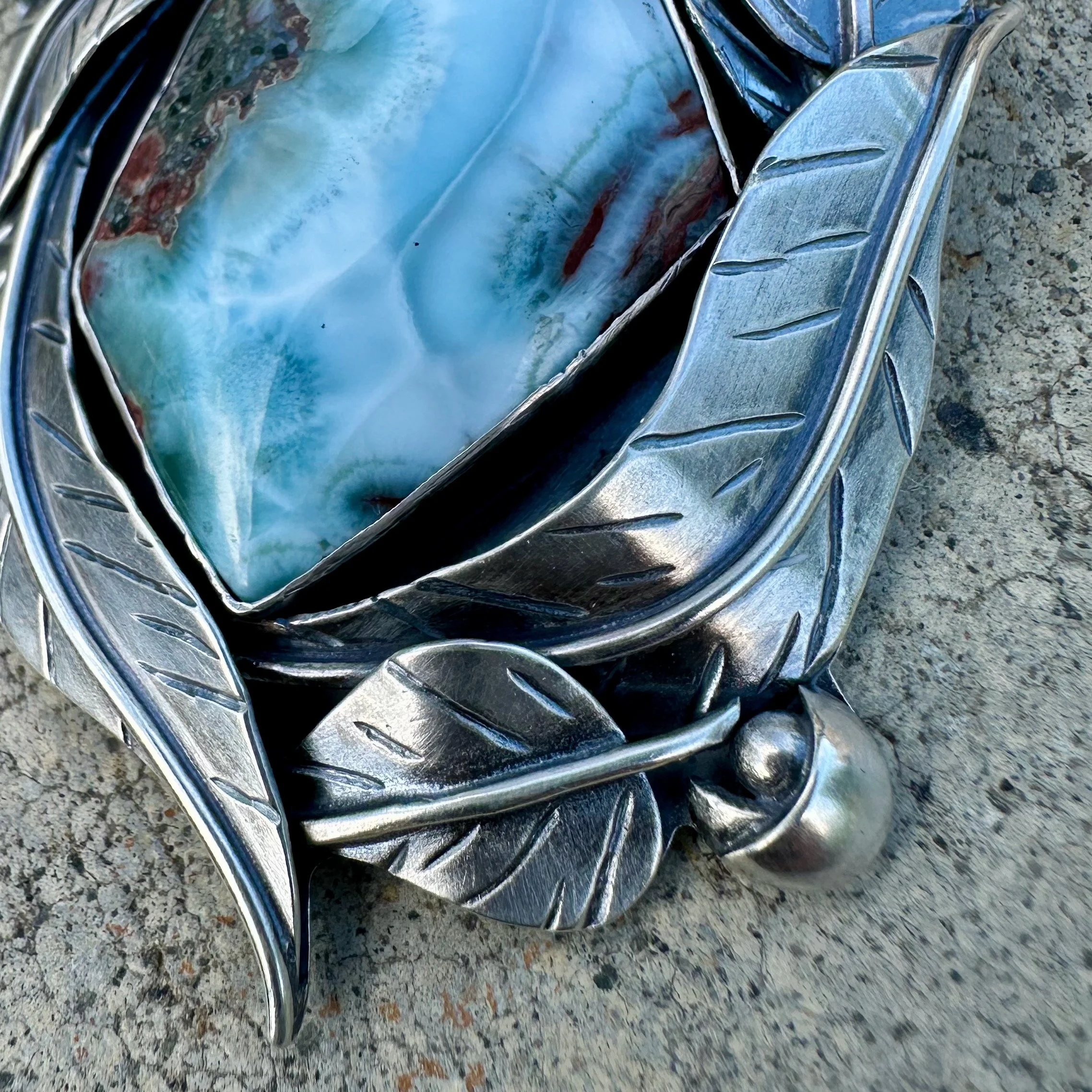 detailoflarimar.jpeg