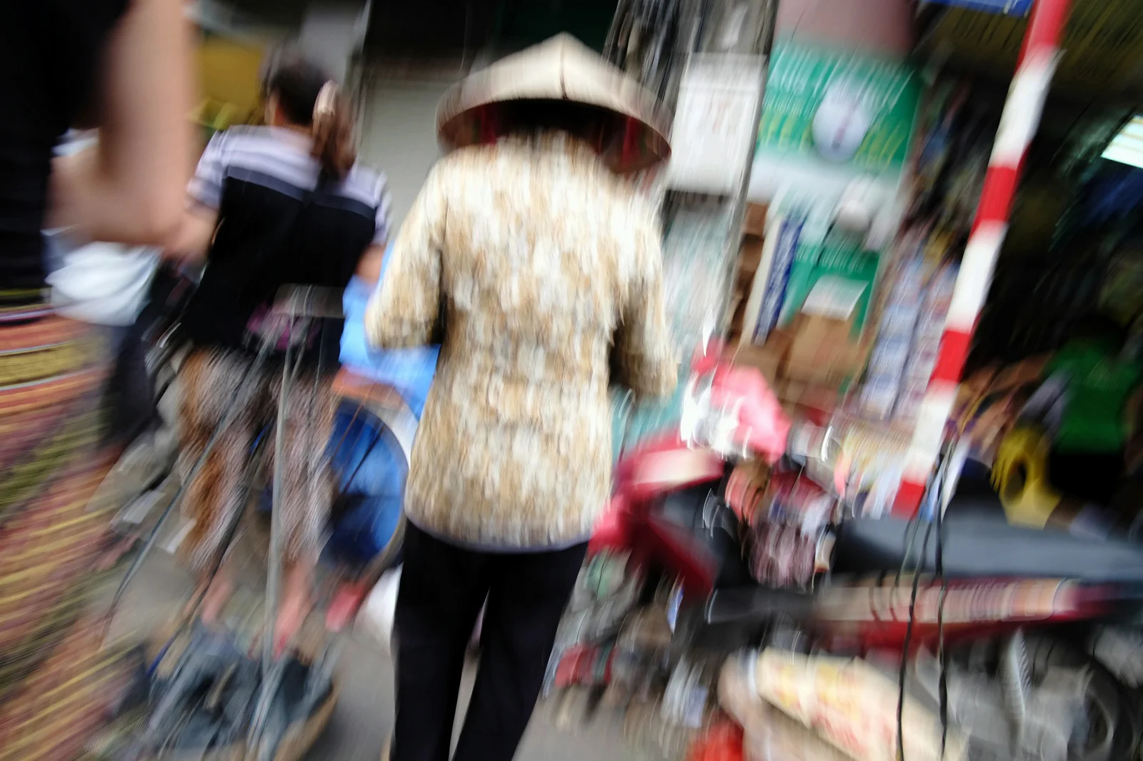 hanoi-vietnam_17500622435_o.jpg